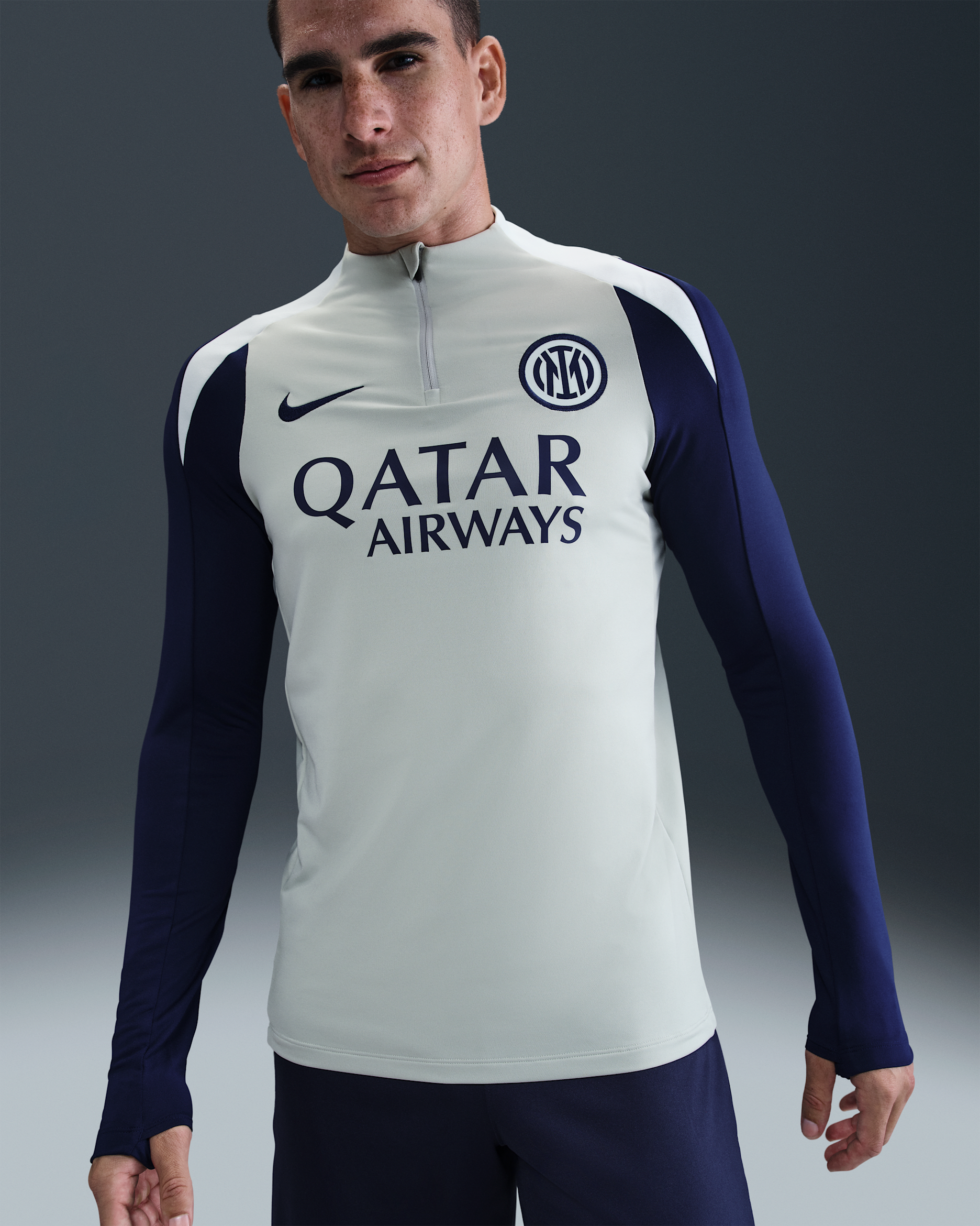 Inter Milan Strike Nike Dri-FIT férfi futball-melegítőfelső - Grey Haze/Blue Void/Ghost Aqua/Blue Void