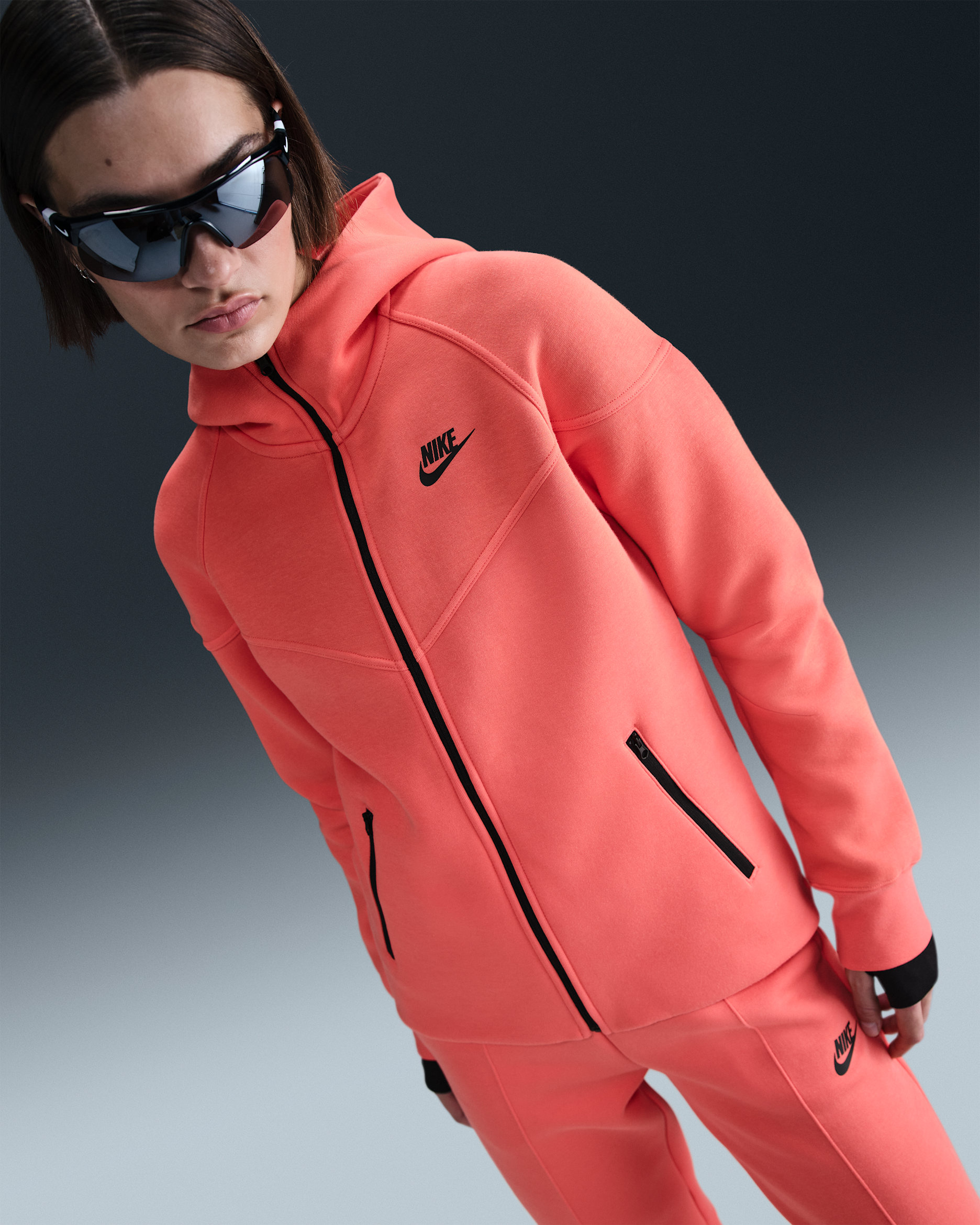 Sudadera con gorro de cierre completo para mujer Nike Sportswear Tech Fleece Windrunner - Brasa mágica/Negro