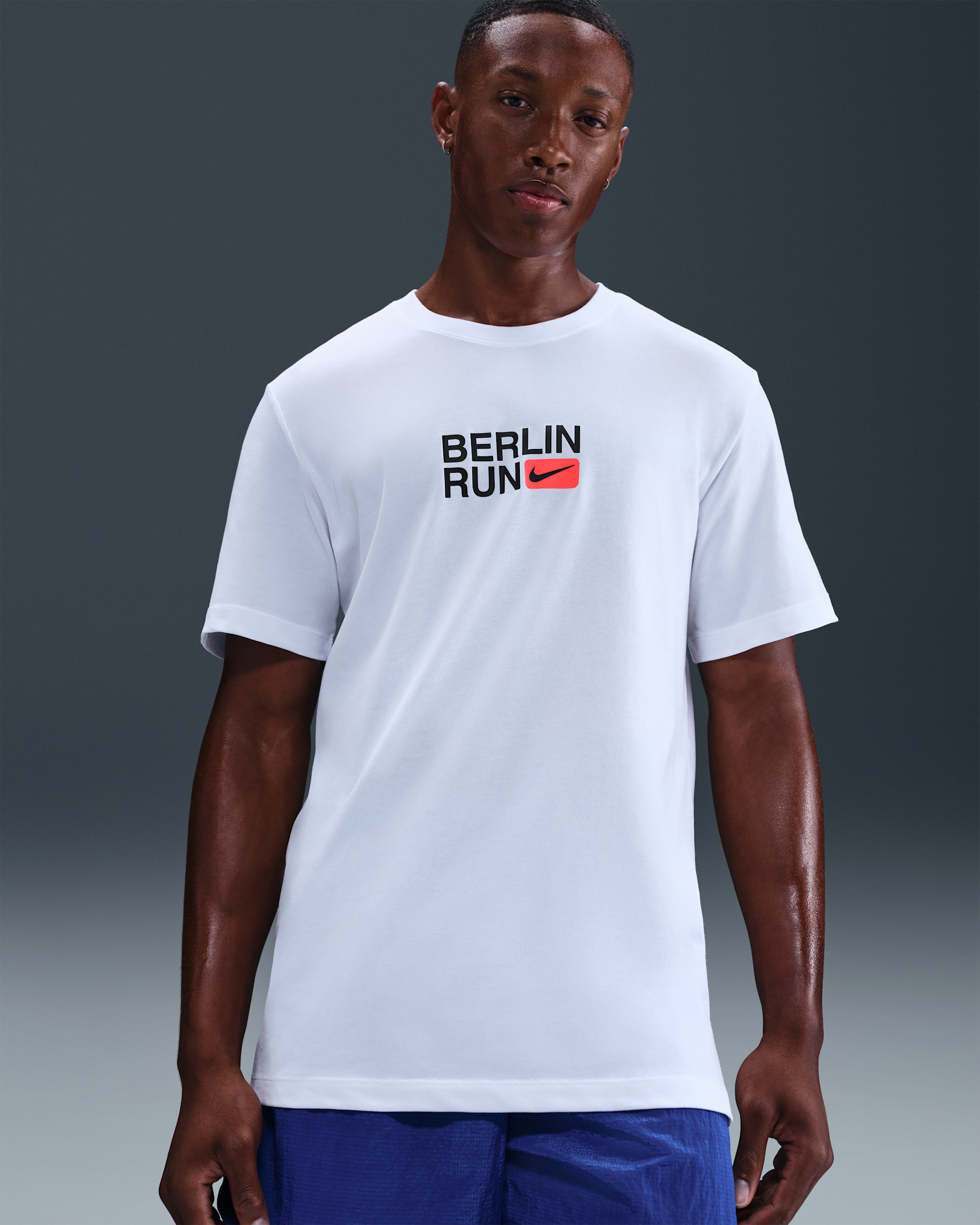 Nike Men's Dri-FIT Short-Sleeve Running T-Shirt - White/Bright Crimson