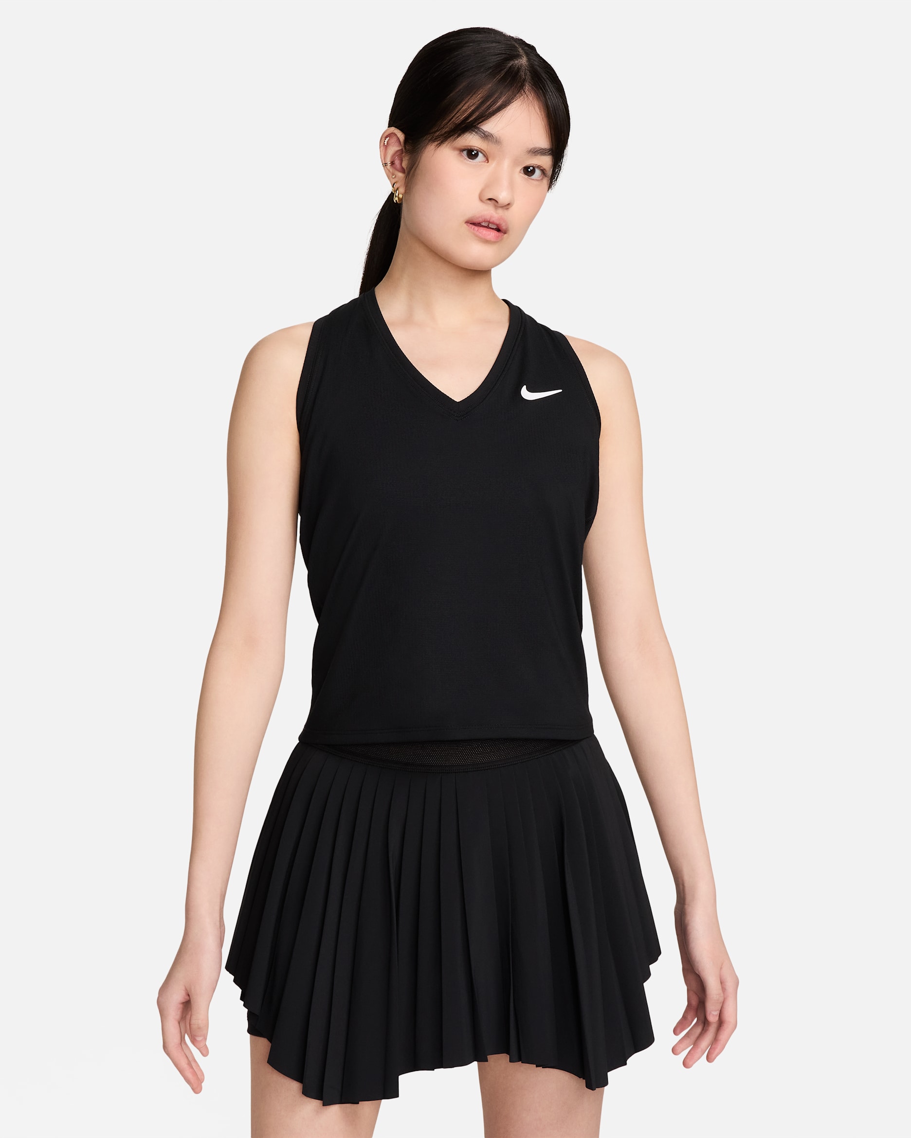 NikeCourt Victory Women's Tennis Tank - Black/White