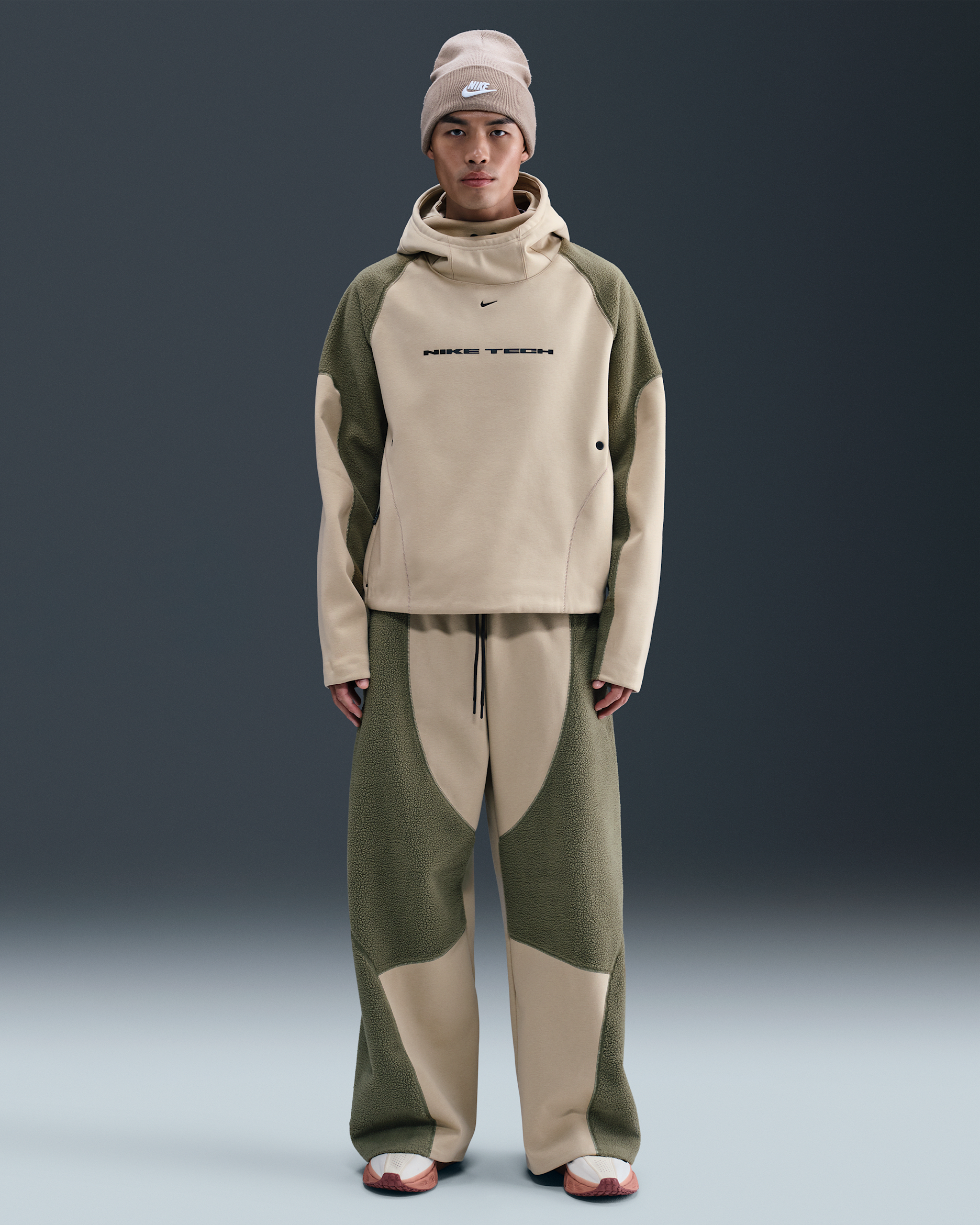 Nike Tech Boreas Men's Knit Open-Hem Pants - Desert Khaki/Medium Olive/Black