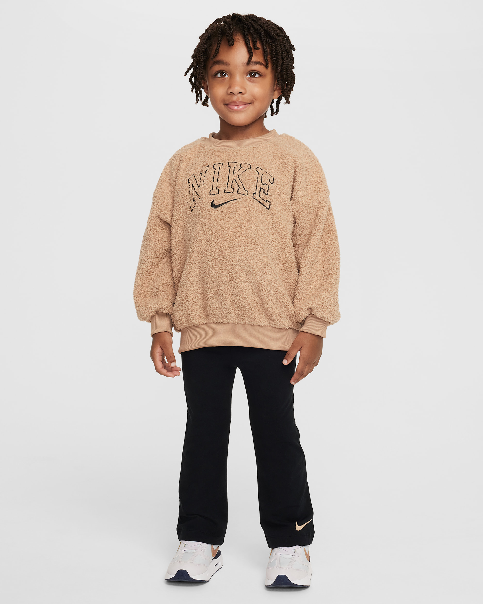 ナイキ スウッシュ スピリット ベビー クルー アンド レギンス セットアップ - ブラック