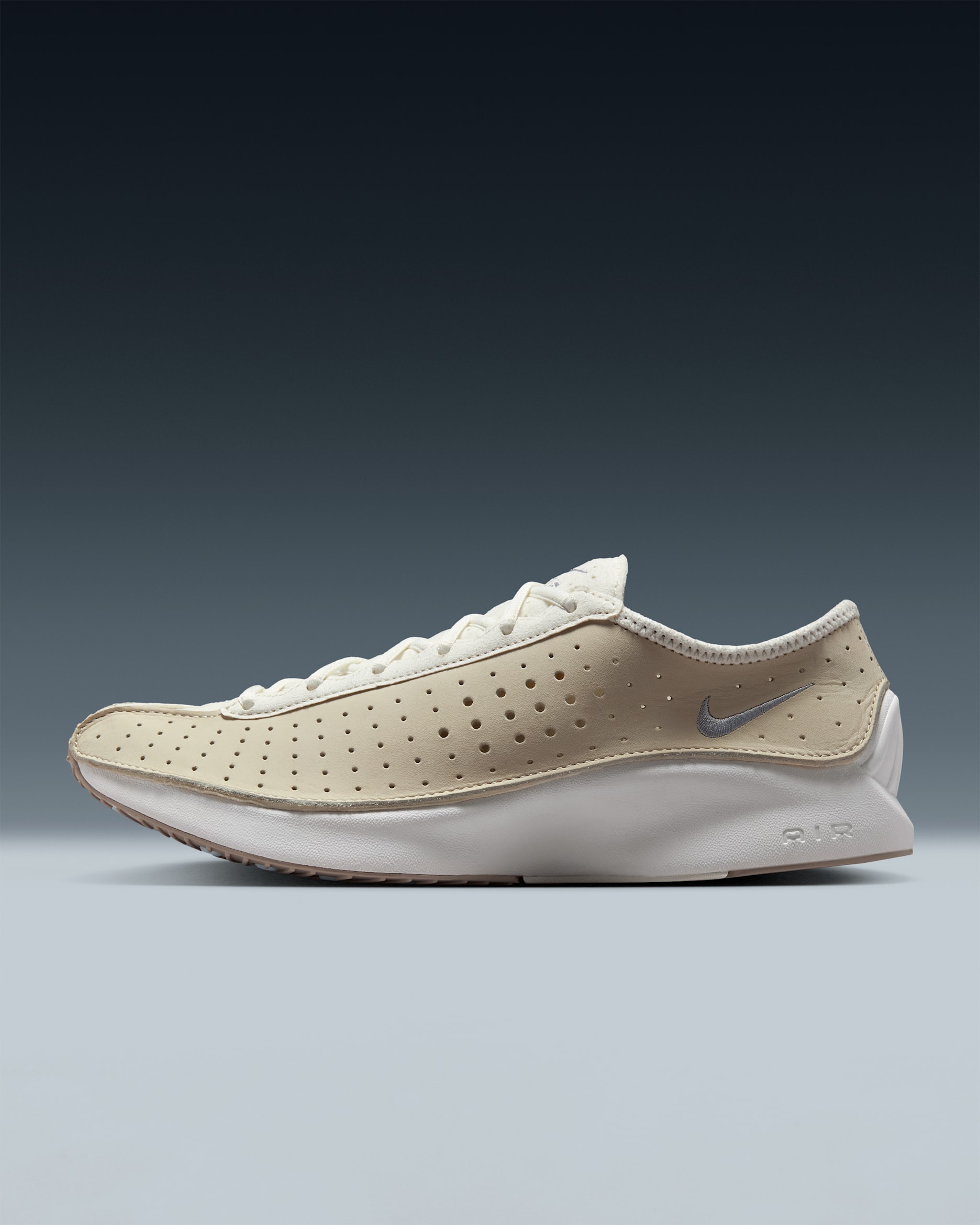 Γυναικεία παπούτσια Nike Air Superfly - Coconut Milk/Sail/Classic Stone/Metallic Silver