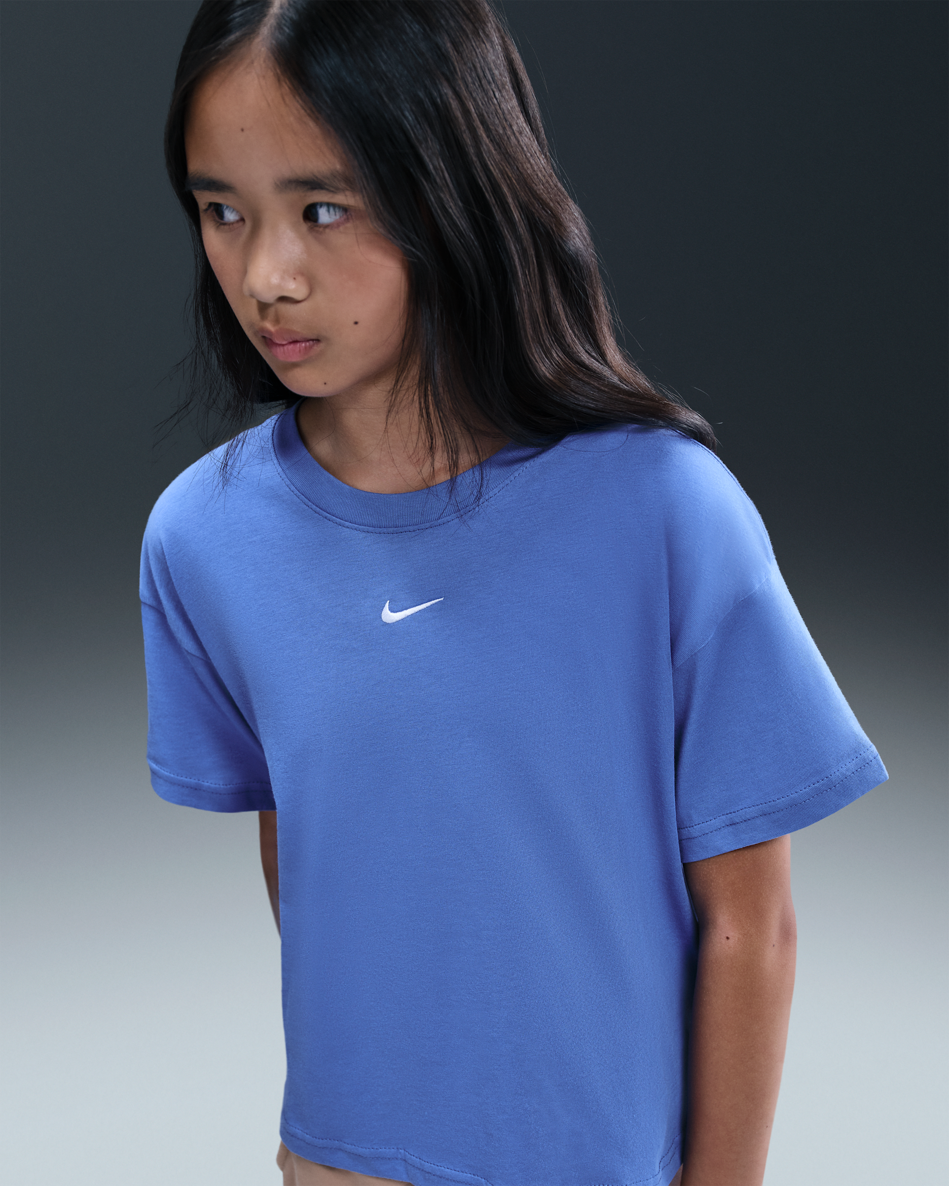 Nike Sportswear Essential Older Kids' (Girls') T-Shirt - Comet Blue