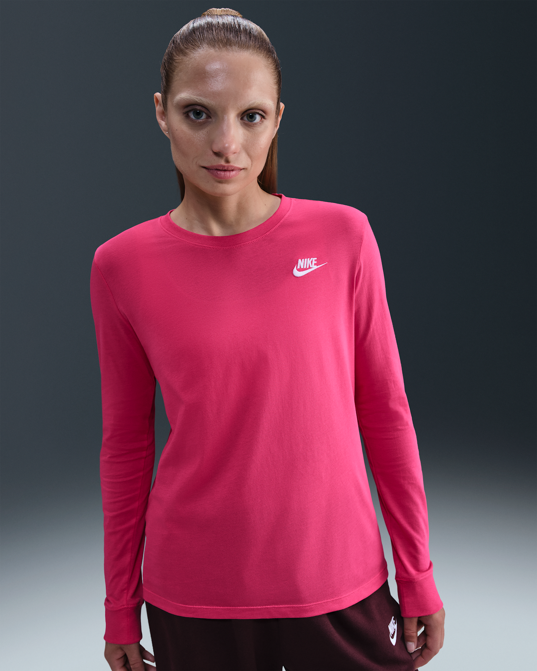 Nike Sportswear Club Women's Long-Sleeve T-Shirt - Rush Pink/White