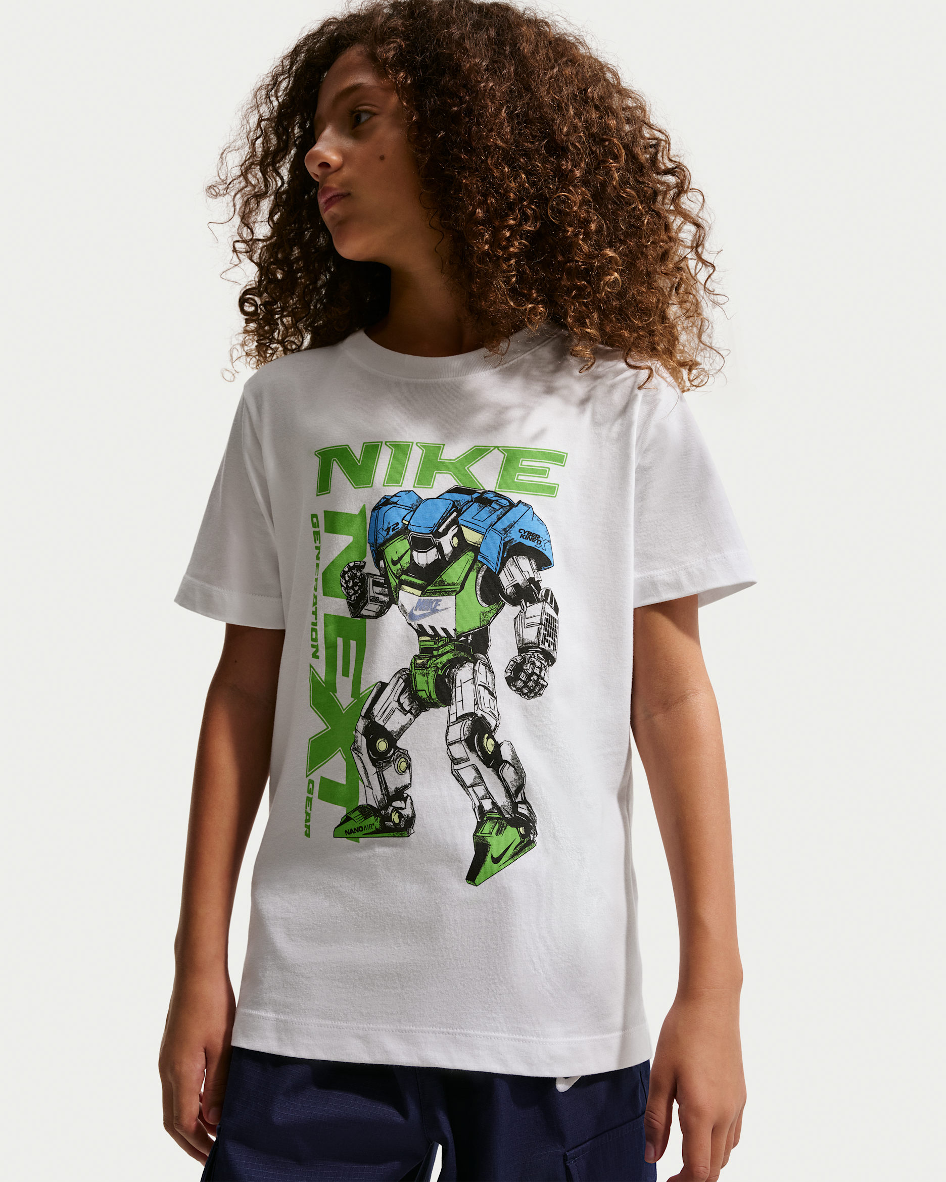 Playera para niños talla grande Nike Sportswear - Blanco/Verde/Azul/Verde