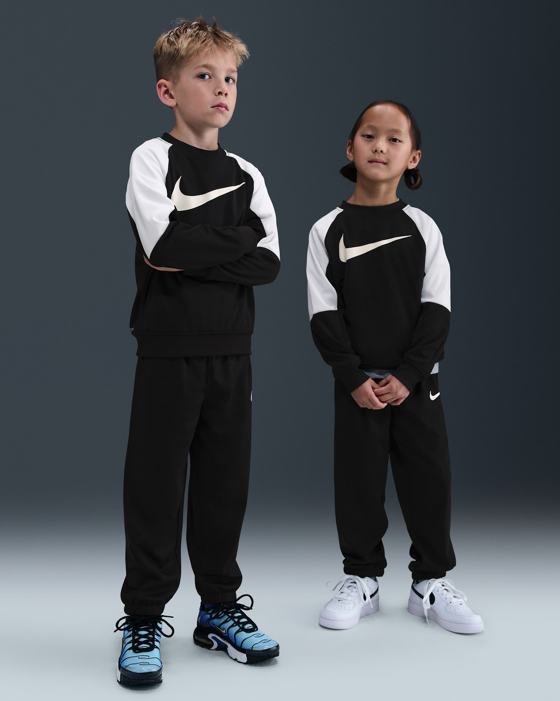Nike Dri-FIT Lifestyle Essentials Younger Kids' 2-Piece Crew Set - Black