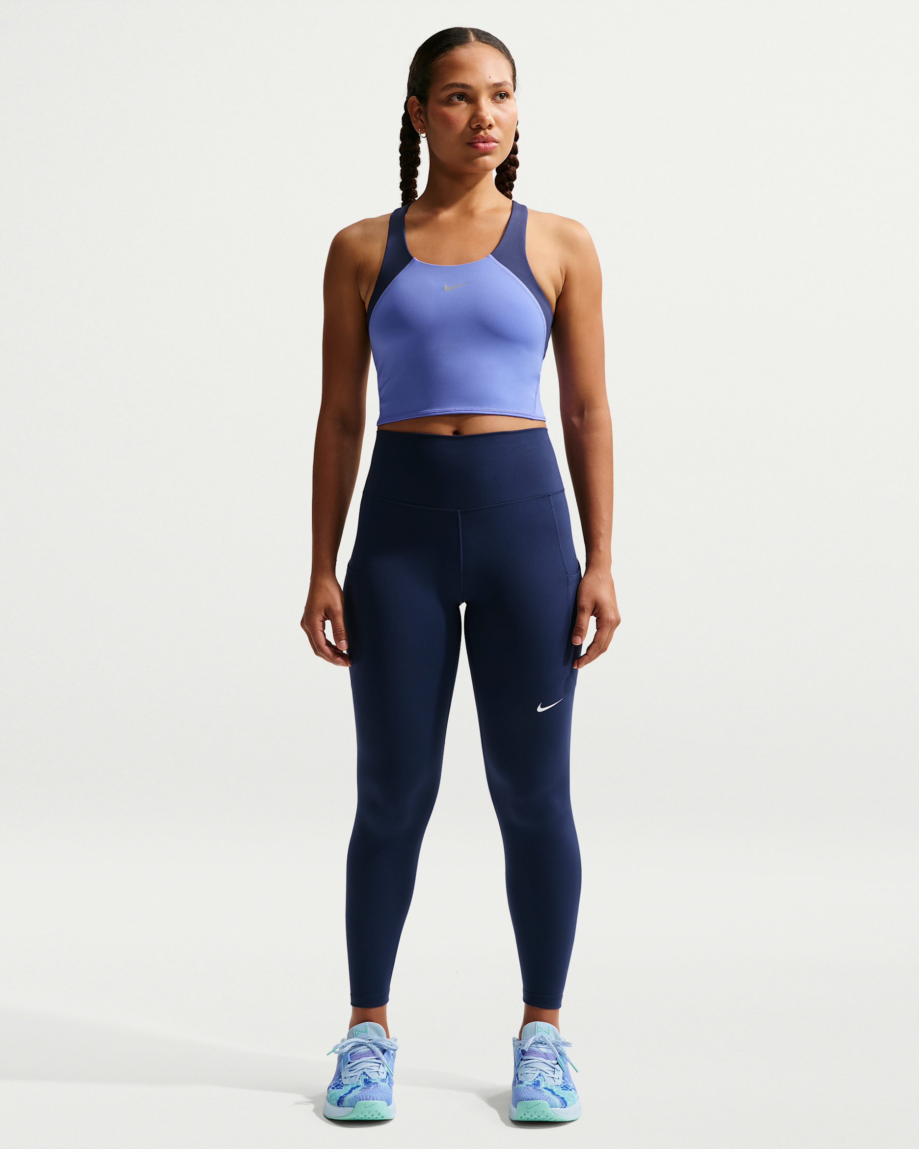 Leggings tiro alto de 7/8 con bolsillos para mujer Nike One - Azul marino medianoche/Blanco