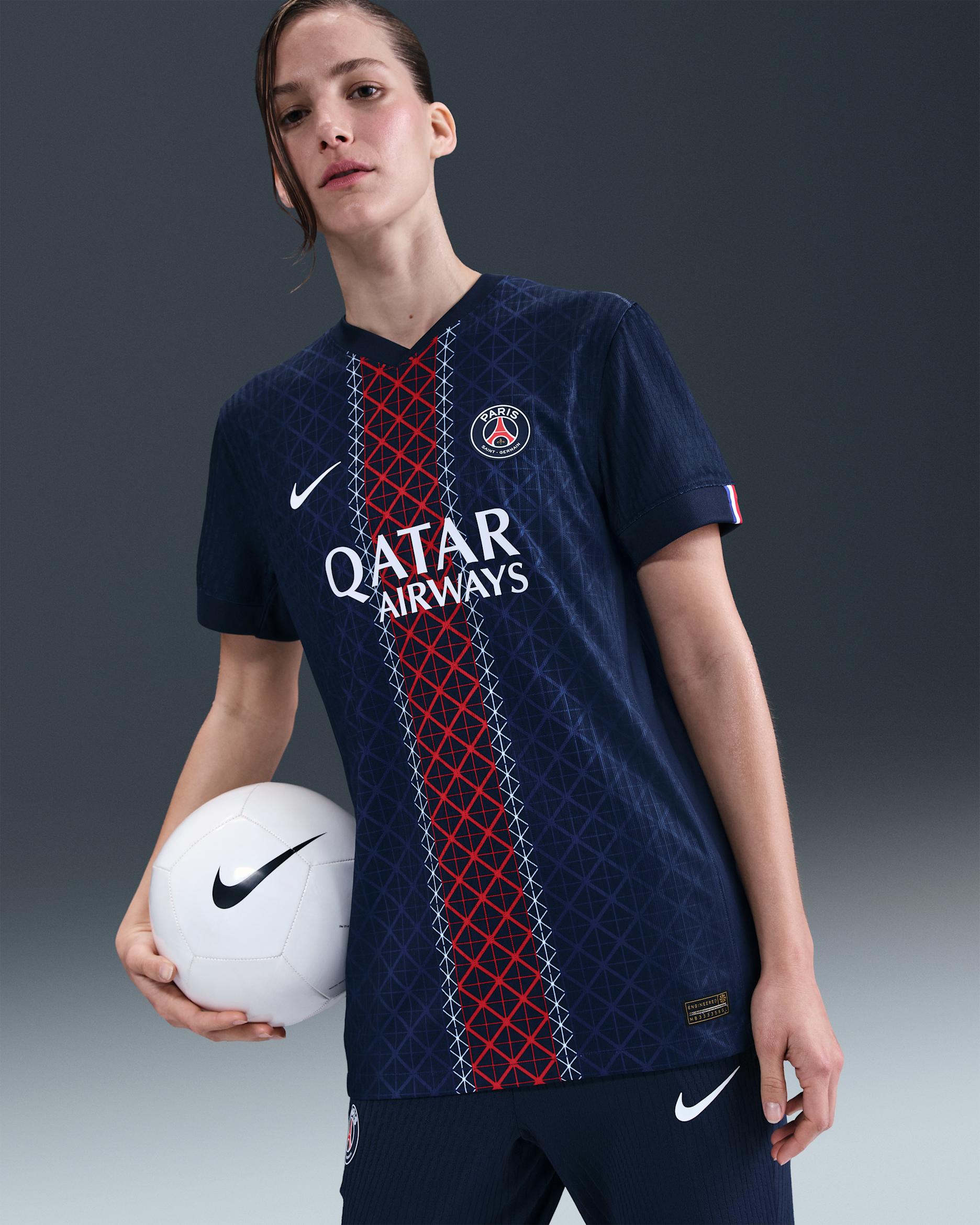 Paris Saint-Germain 2025/26 Maç İç Saha Nike Dri-FIT ADV Orijinal Kadın Futbol Forması - Midnight Navy/Midnight Navy/Beyaz