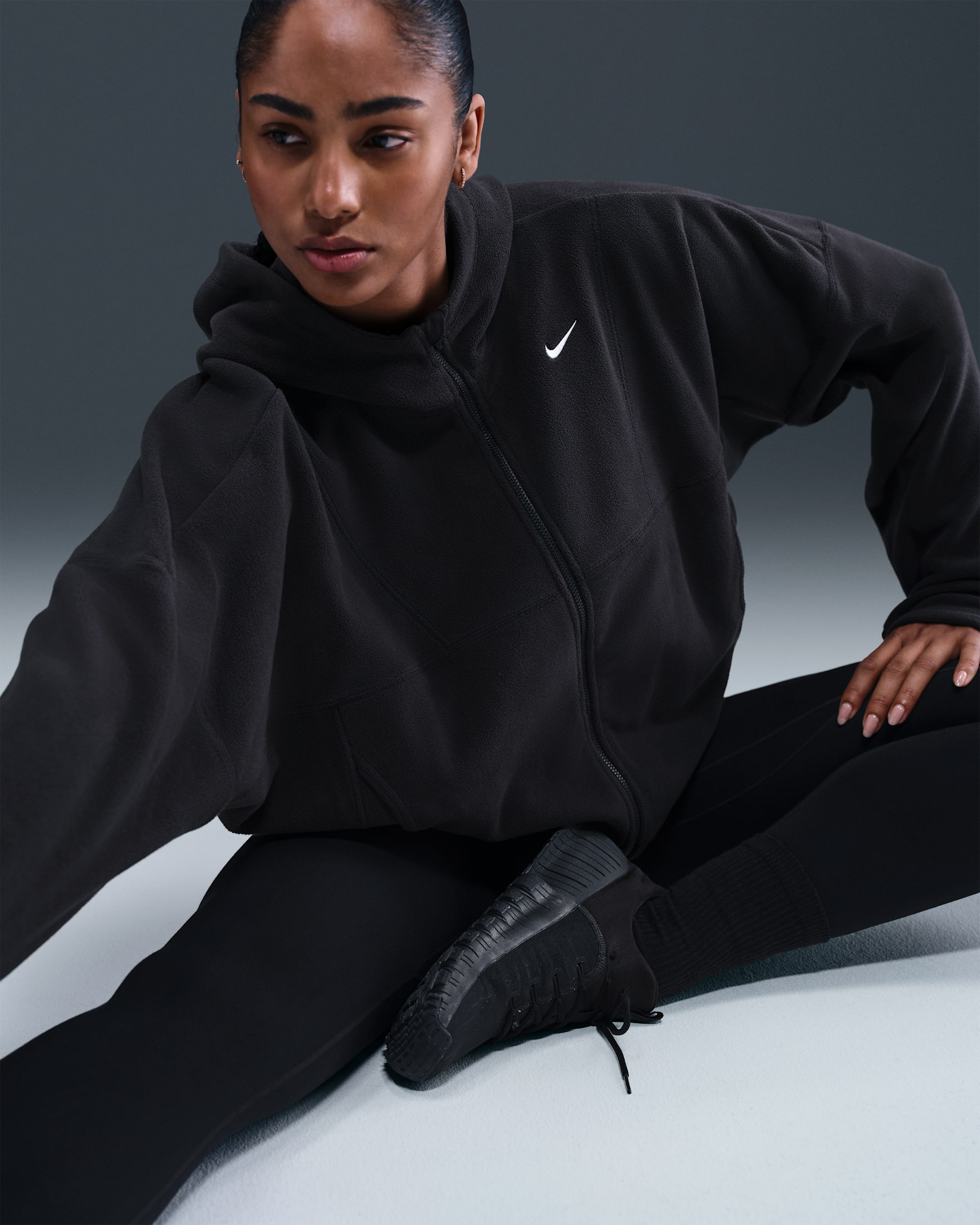 Nike One Women's Therma-FIT Full-Zip Top