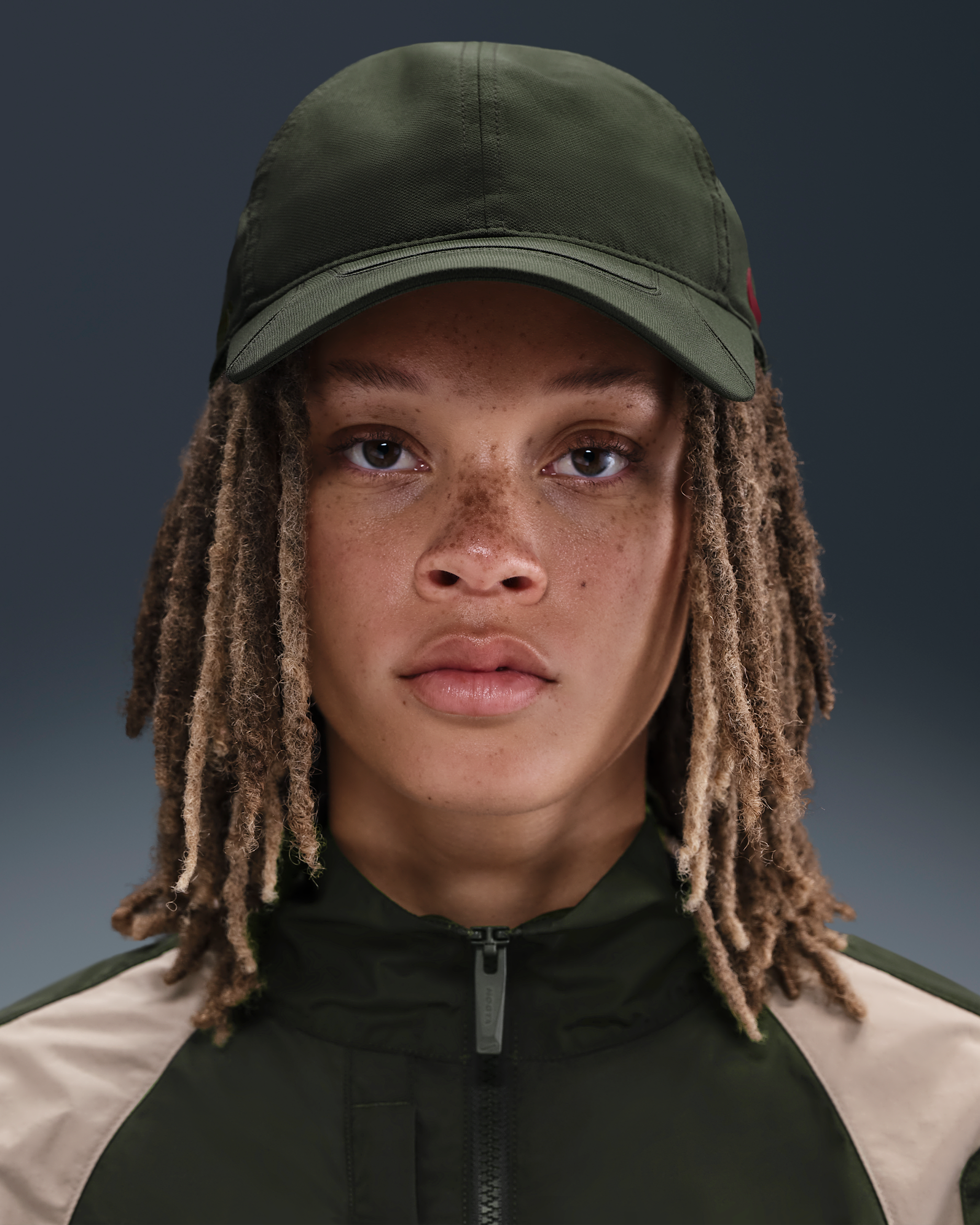 NOCTA S.S.C. Şapka CS - Cargo Khaki/Team Red
