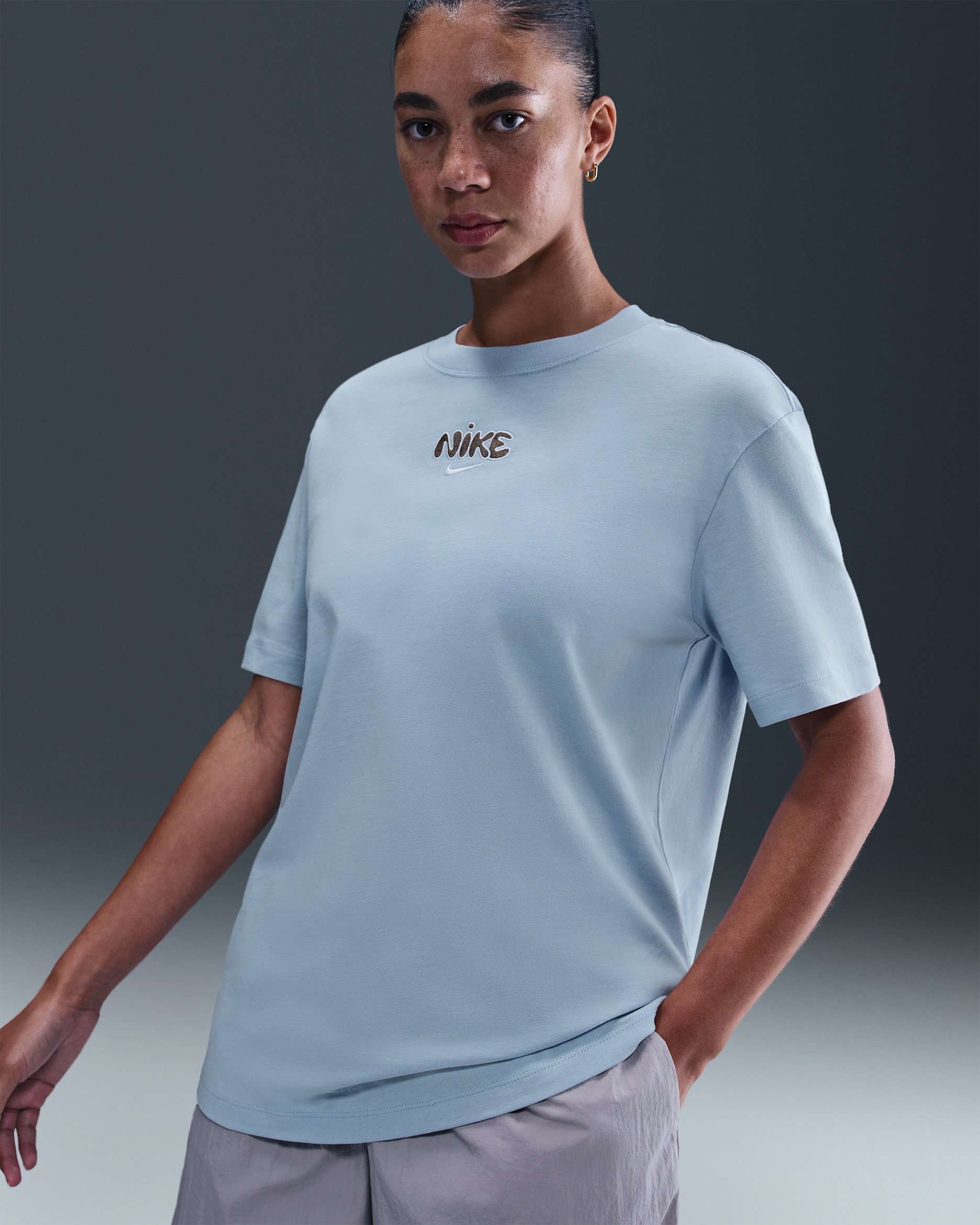Nike Sportswear Women's T-Shirt - Light Armoury Blue/Cave Stone