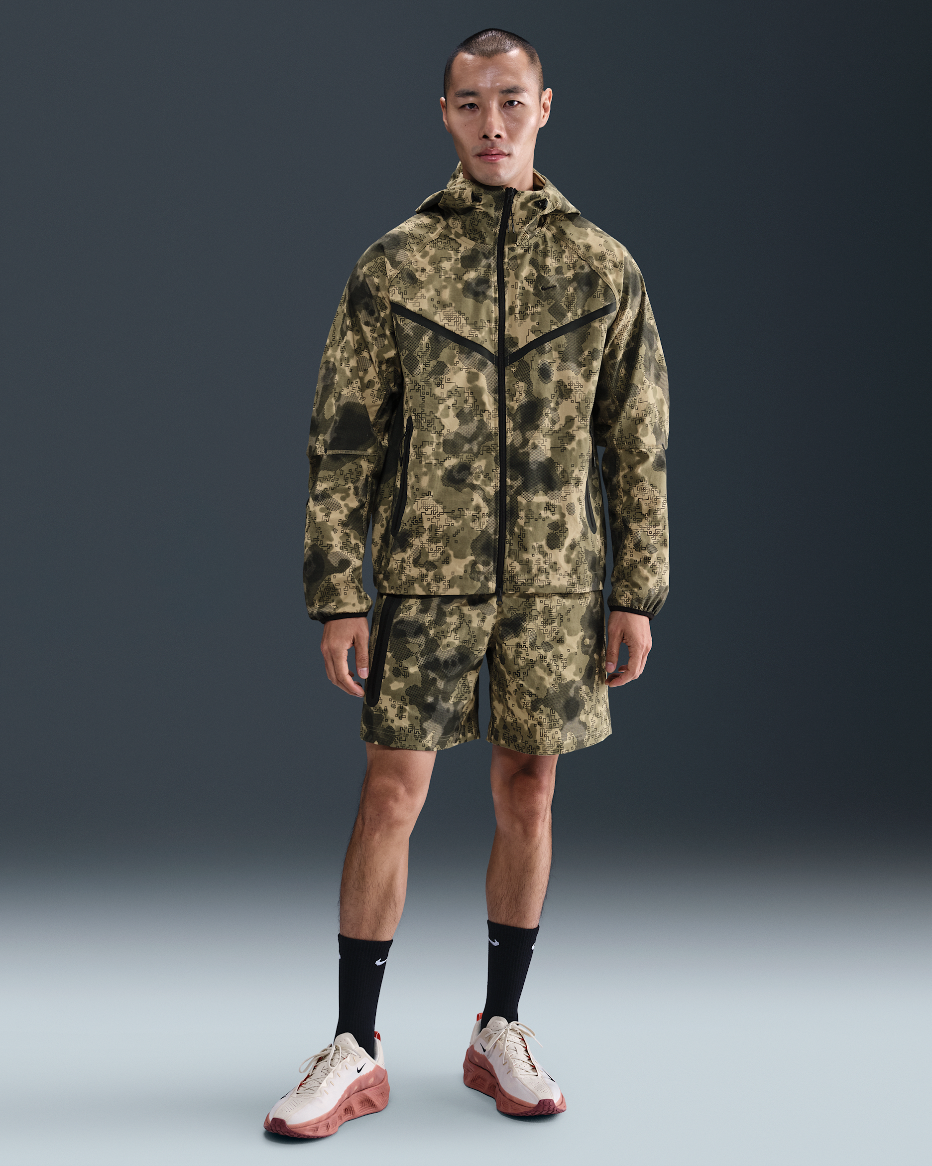 Nike Tech Men's Dri-FIT Woven Camo Shorts - Neutral Olive
