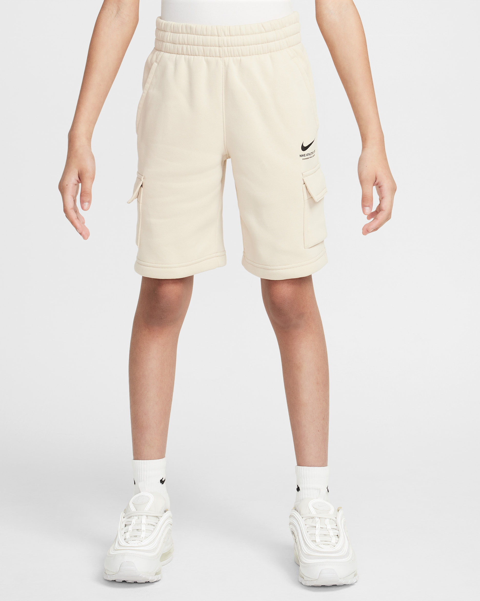 Nike Sportswear cargoshorts van fleece voor jongens - Sanddrift