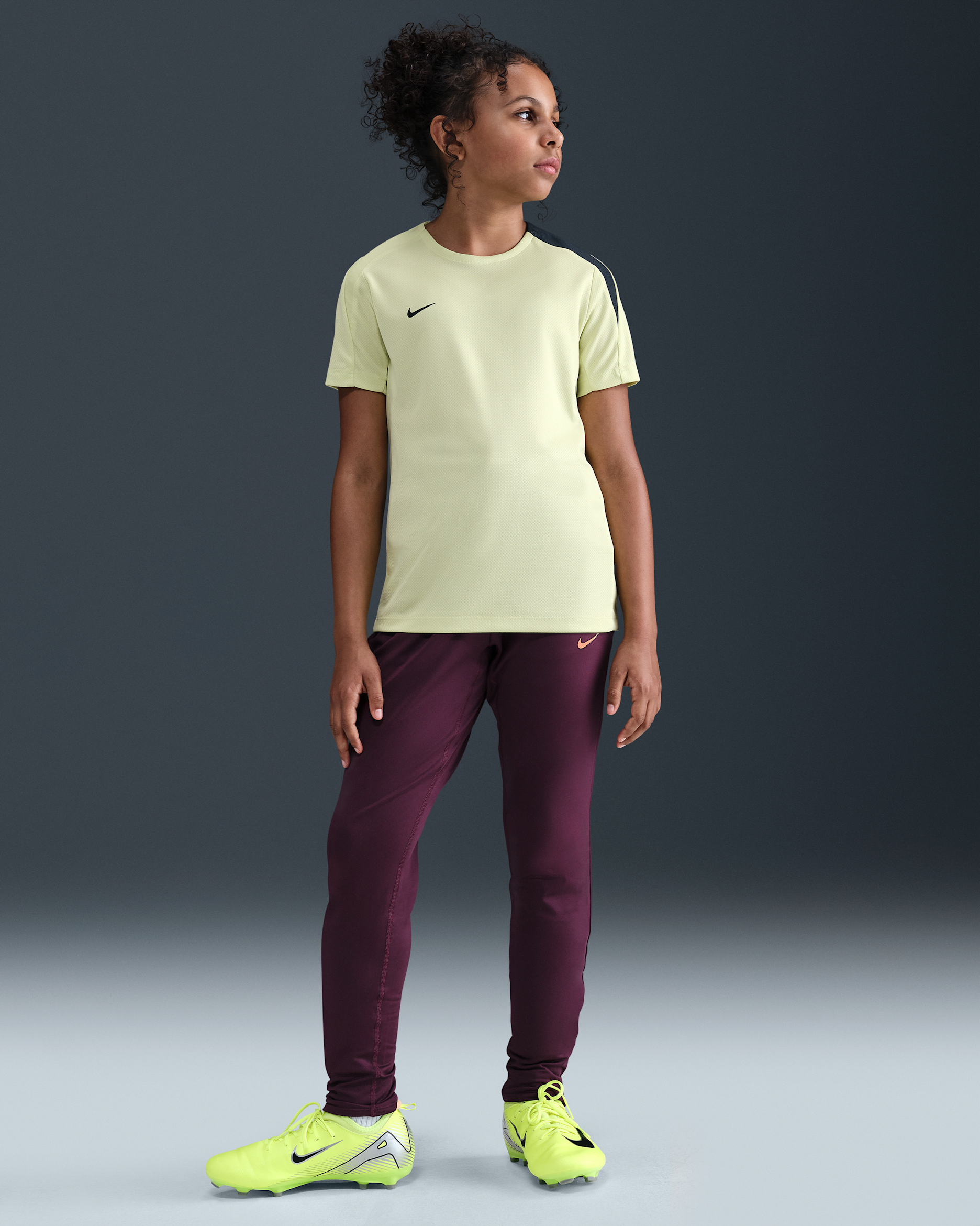 Nike Dri-FIT Strike Older Kids' Football Pants - Bordeaux/Bordeaux/Orange Pulse/Orange Pulse