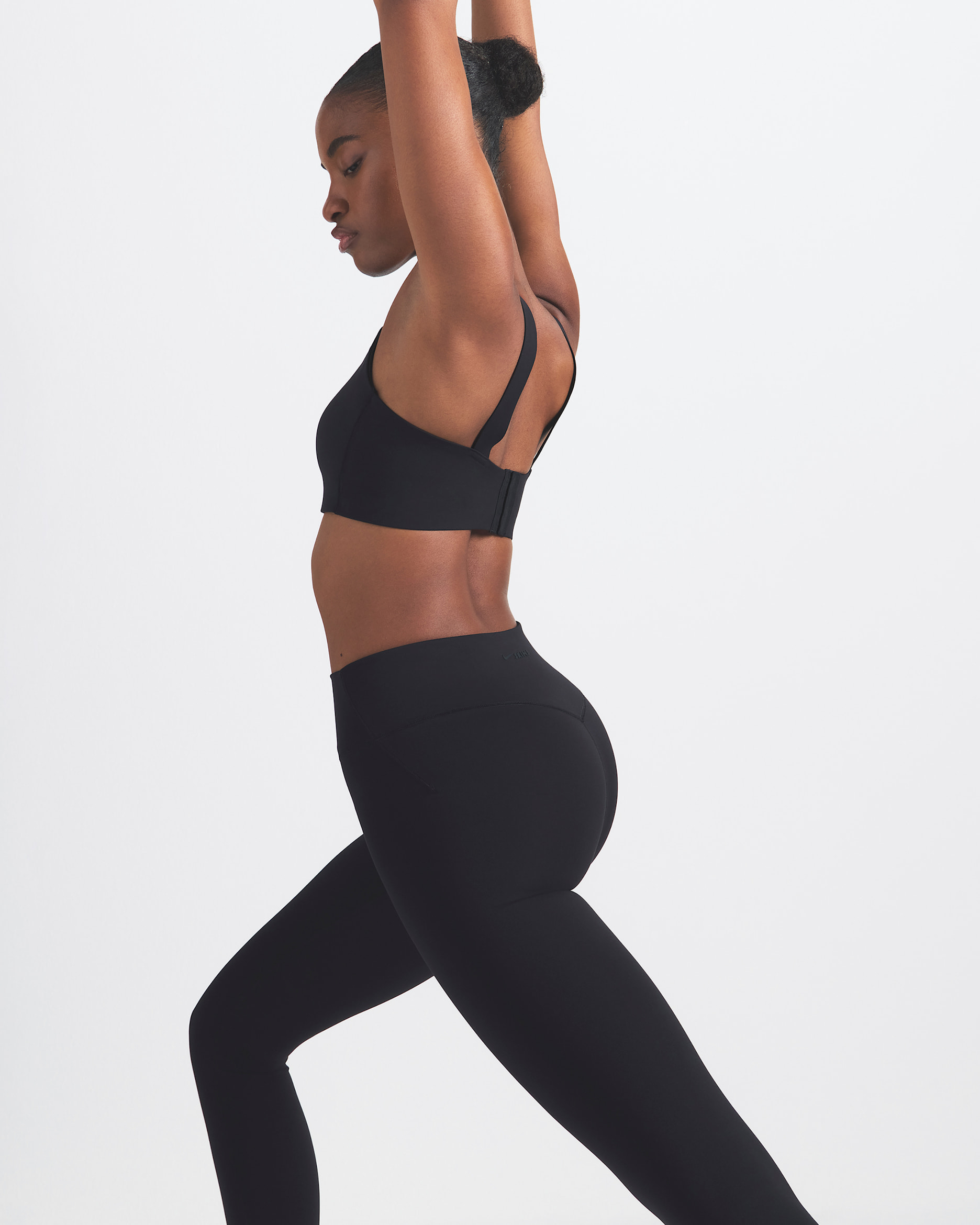 NikeSKIMS Matte Women's High-Waisted 29" Leggings