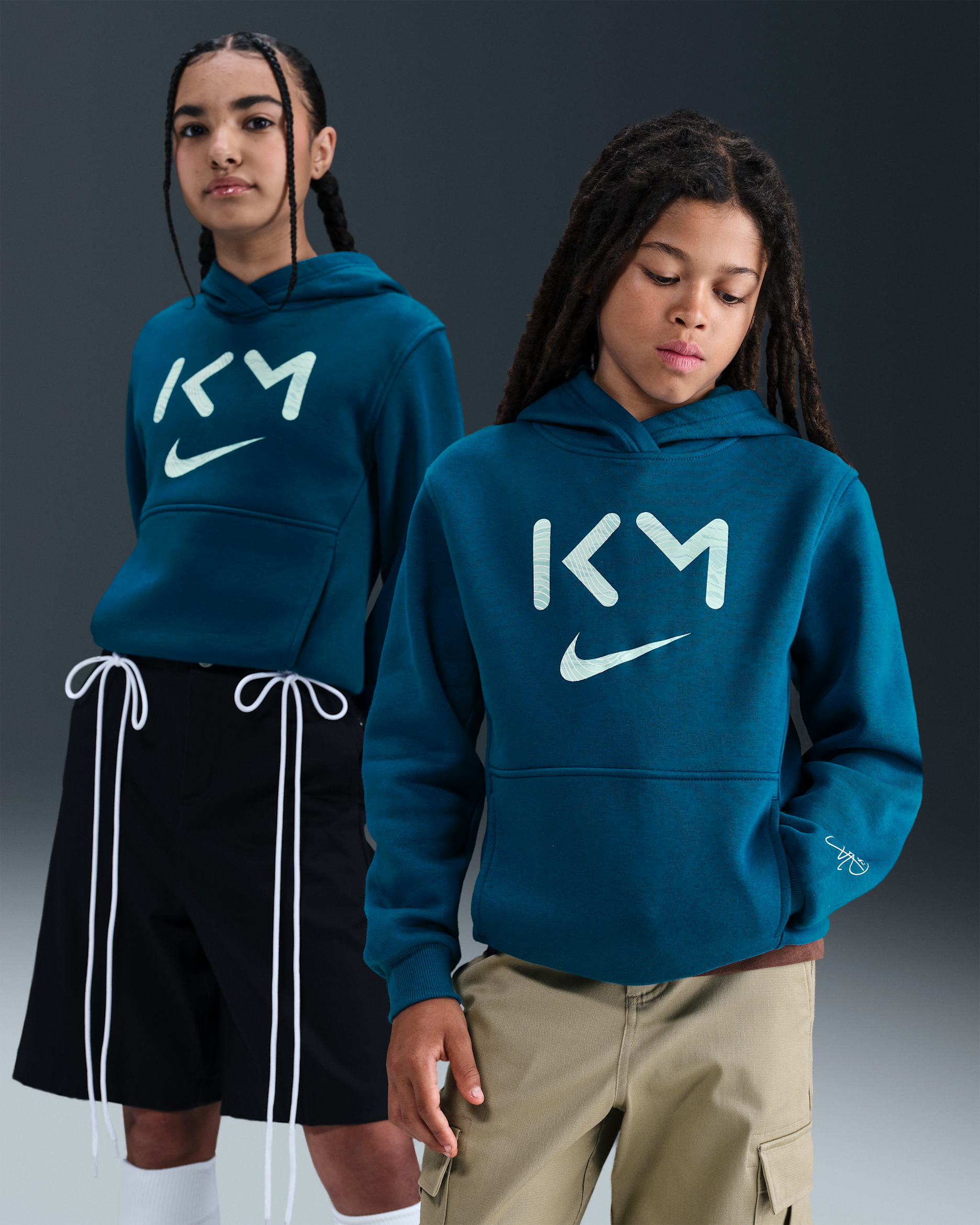 Kylian Mbappé Club Fleece Big Kids' Nike Dri-FIT Soccer Hoodie - Green Abyss/Igloo/Light Dew