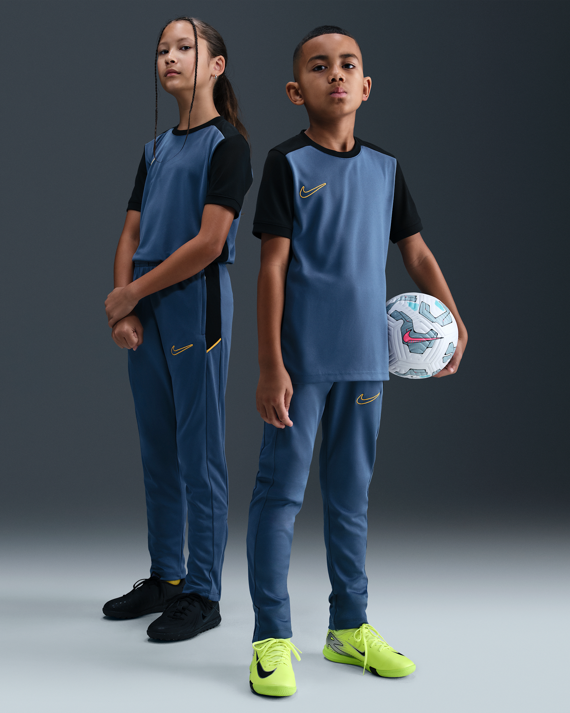 나이키 아카데미 주니어 드라이 핏 축구 팬츠 - 디퓨즈드 블루/블랙/유니버시티 골드