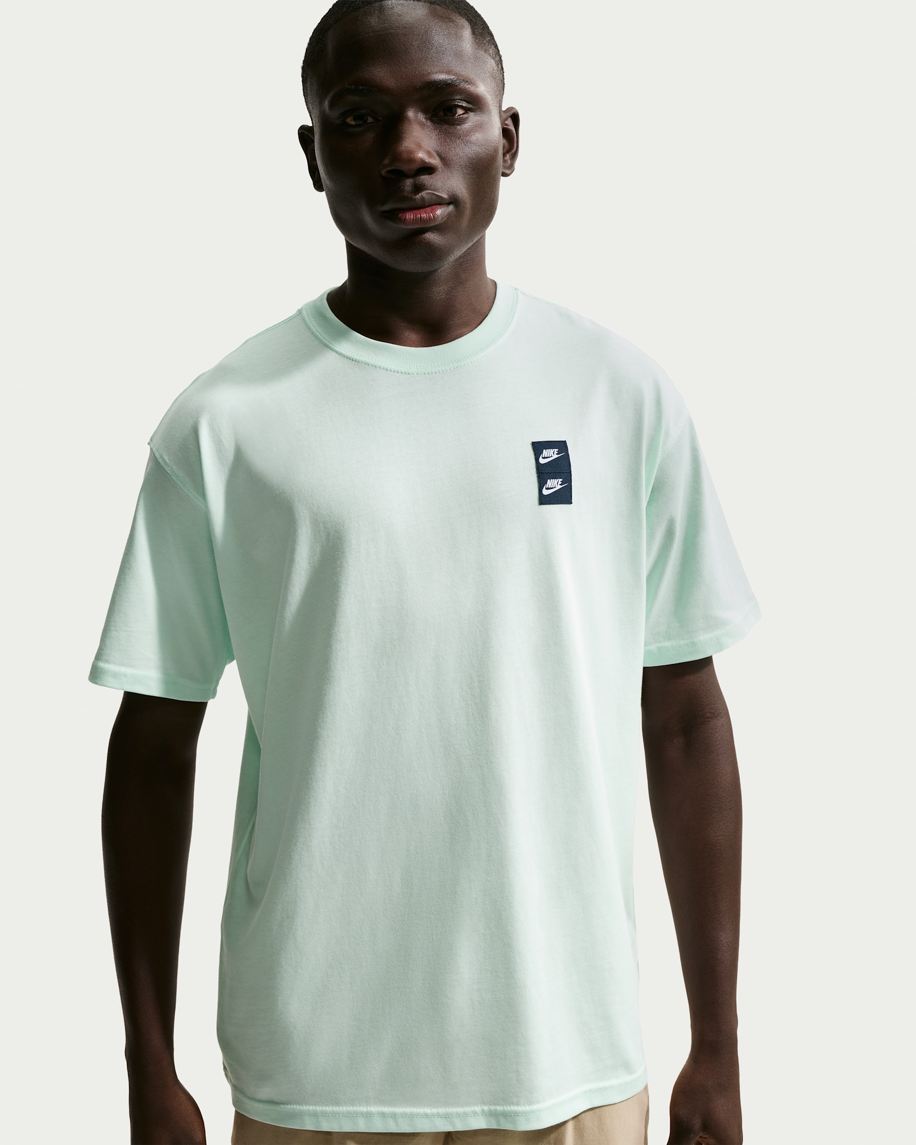 Nike Men's Golf T-Shirt - Barely Green