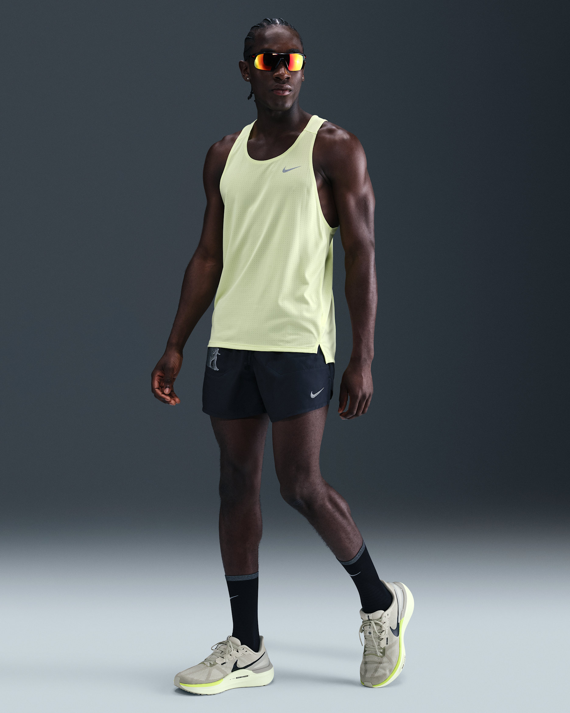 Nike Stride Men's Dri-FIT 13cm (approx.) Brief-Lined Running Shorts - Black