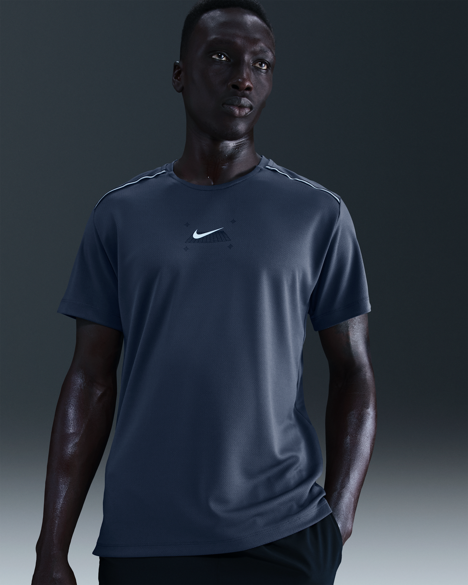 Nike Miler Men's Short-Sleeve Running Top - Thunder Blue
