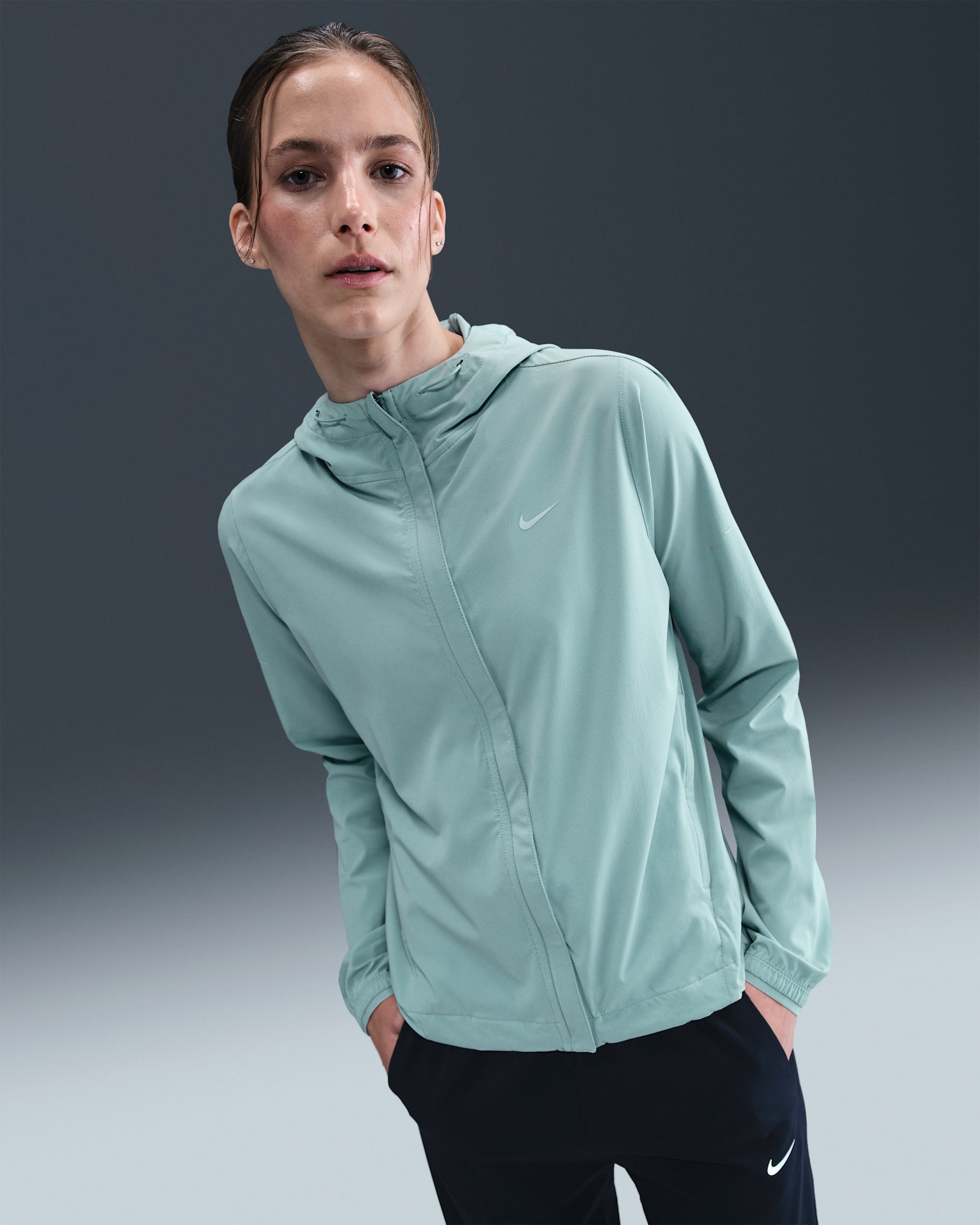 Nike Swift Women's Repel Packable Running Jacket - Cannon