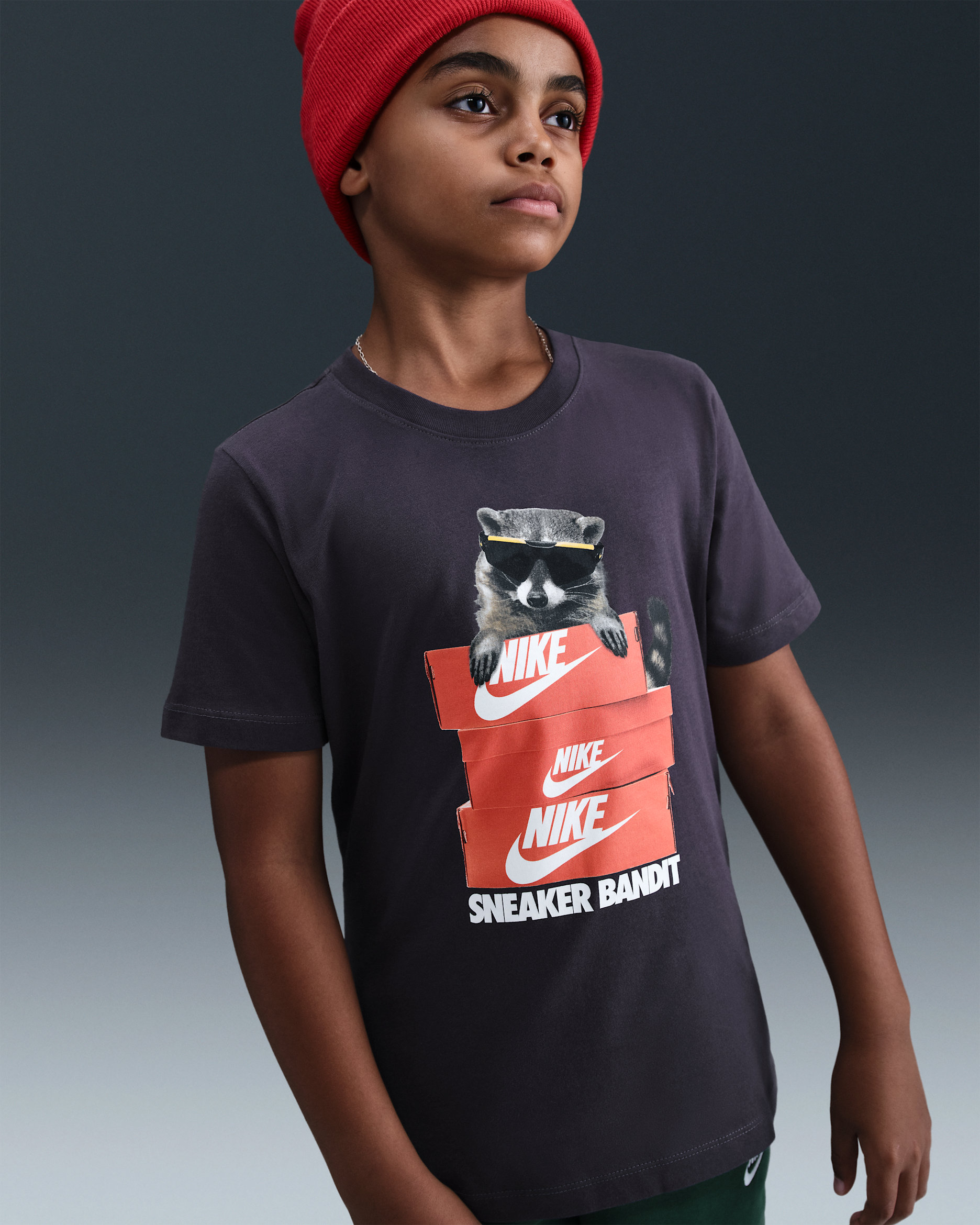 Nike Sportswear Older Kids' T-Shirt - Cave Purple