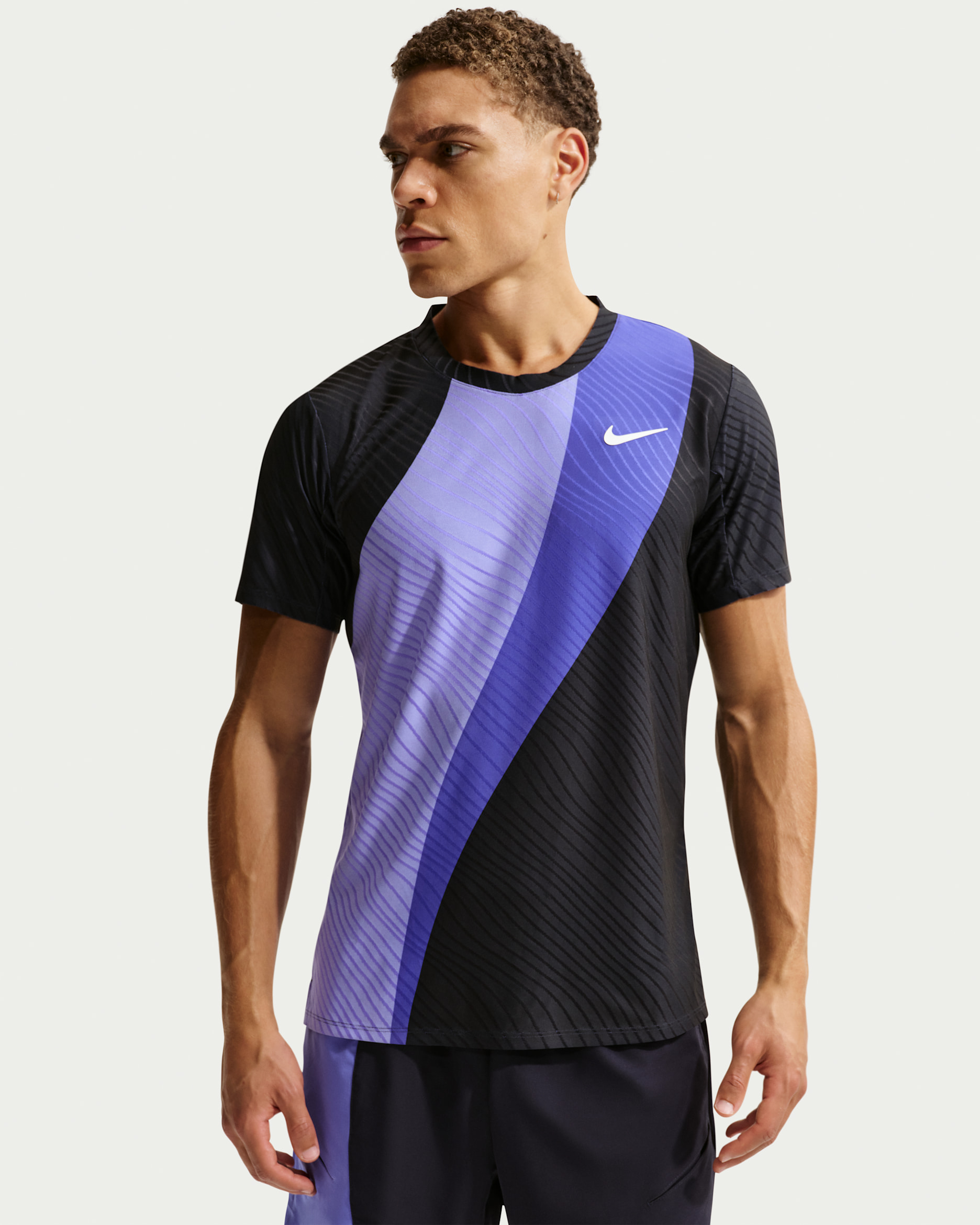 Playera NikeCourt Slam Dri-FIT ADV para hombre - Zafiro/Obsidiana oscuro/Blanco