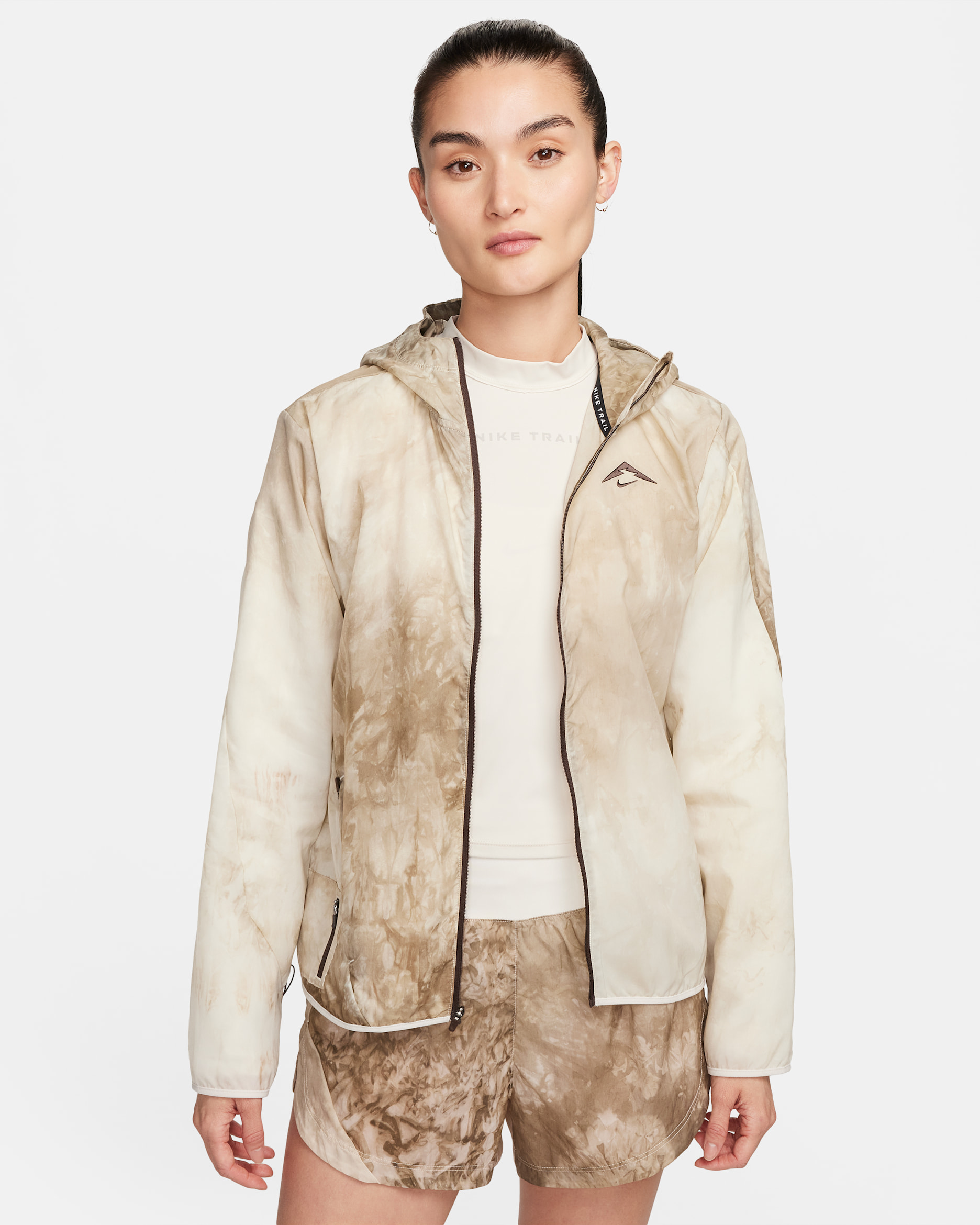 ナイキ トレイル ウィメンズ レペル ランニングジャケット - ライトオールウッドブラウン/バロックブラウン/バロックブラウン