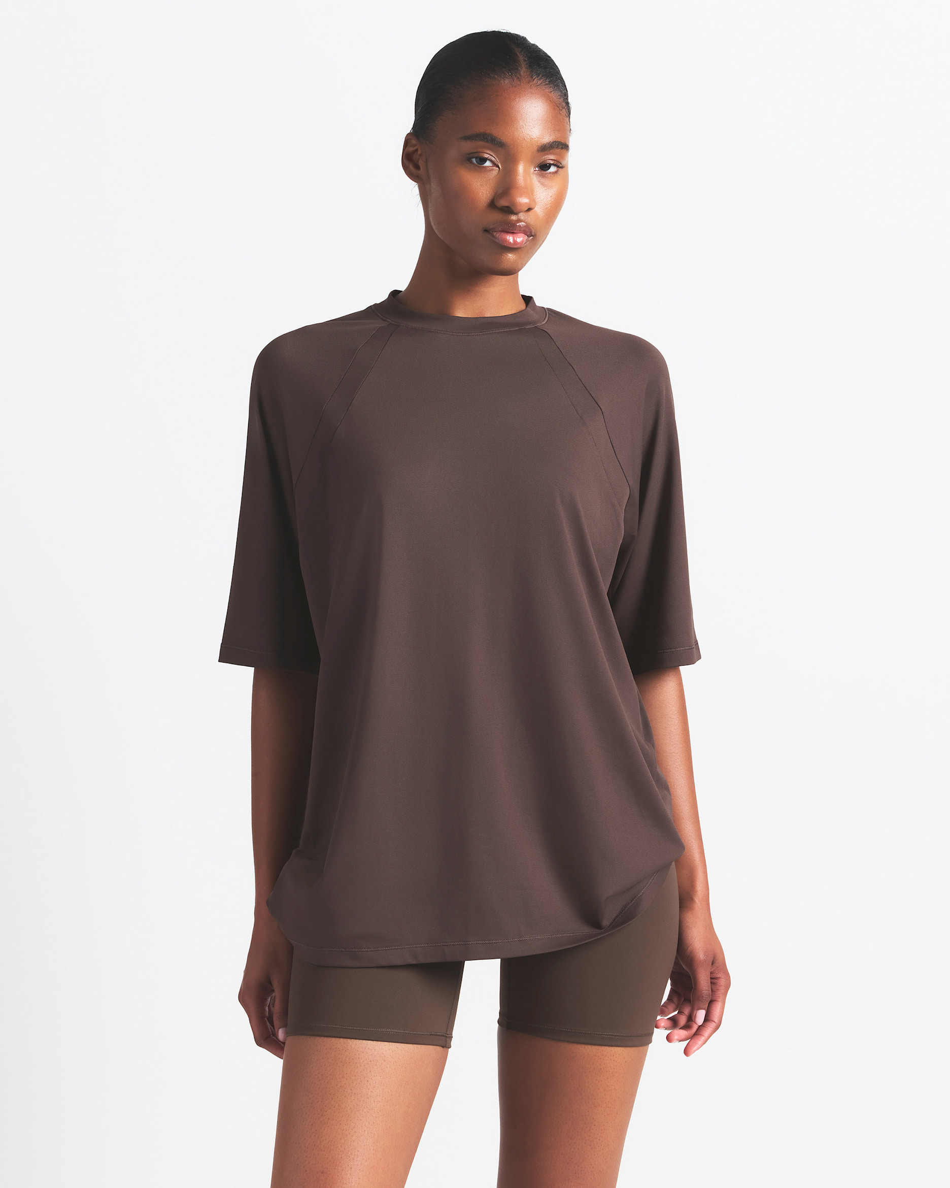 Playera oversized para mujer NikeSKIMS Airy - NSKM DARK SEPIA