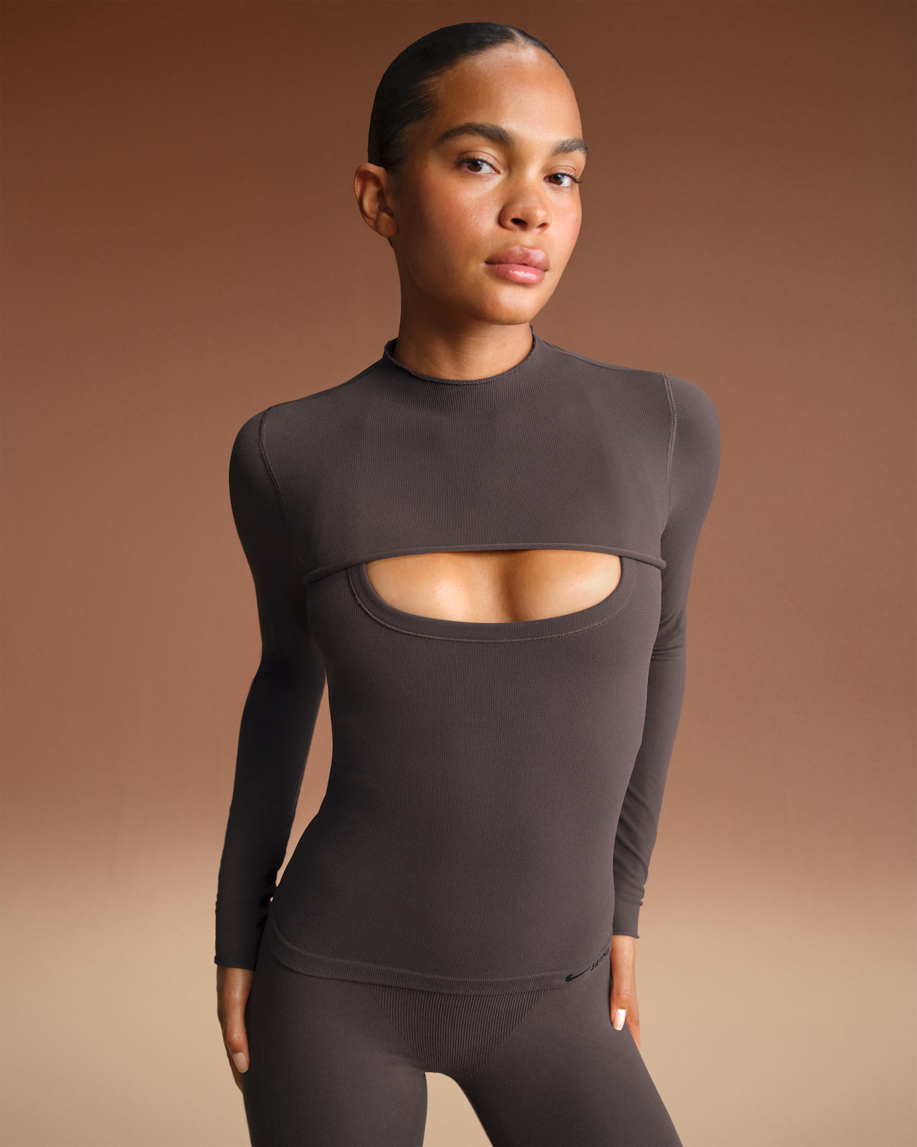 NikeSKIMS Vintage Seamless Women's Long-Sleeve Shrug - NSKM PHOENIX