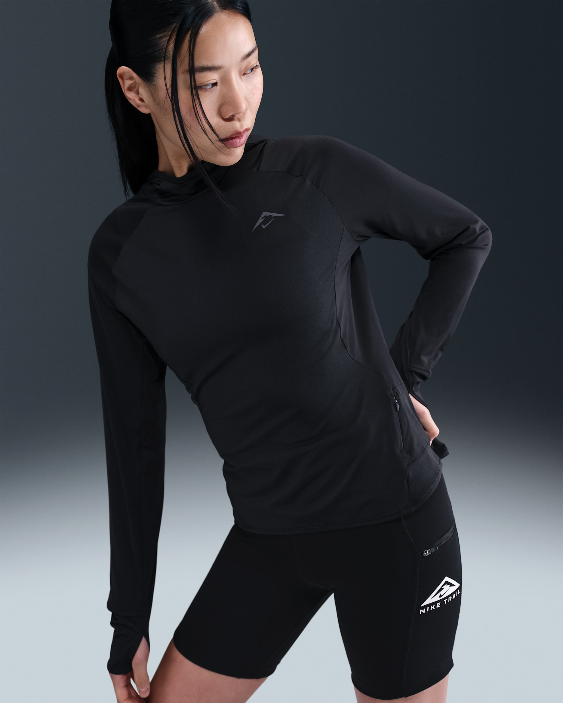 Nike Trail Women's UV Protection Hooded Mid Layer - Black