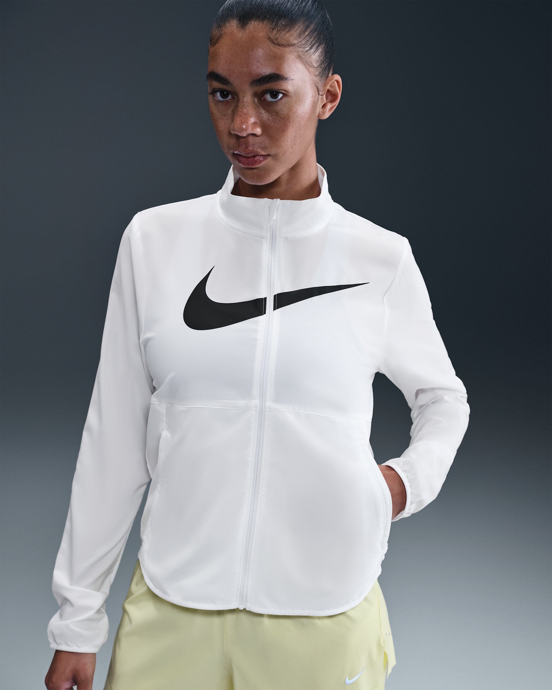 Nike Tempo Swoosh Run Women's Dri-FIT Running Jacket - White/Black