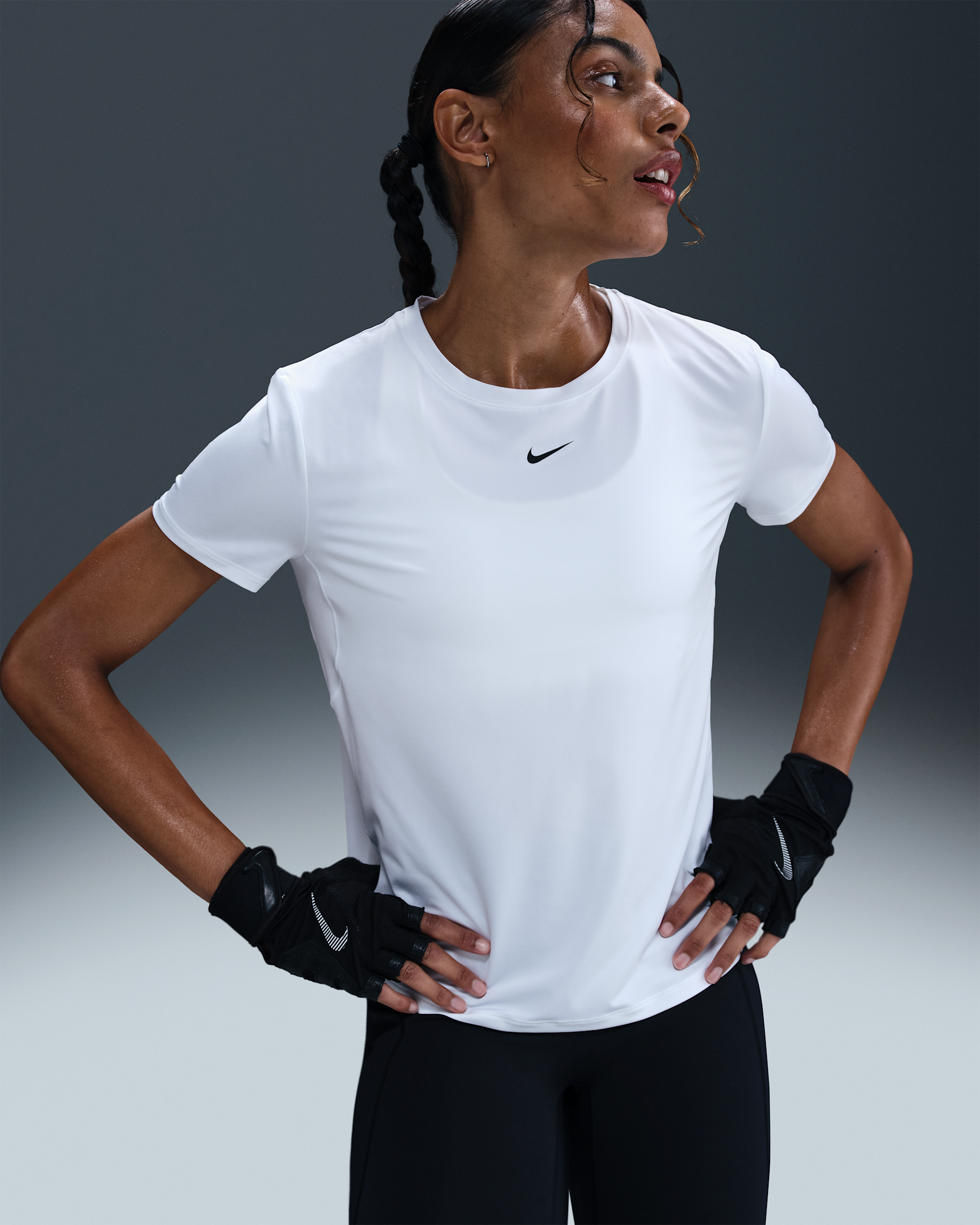 Nike One Classic Women's Dri-FIT Short-Sleeve Top - White/Black