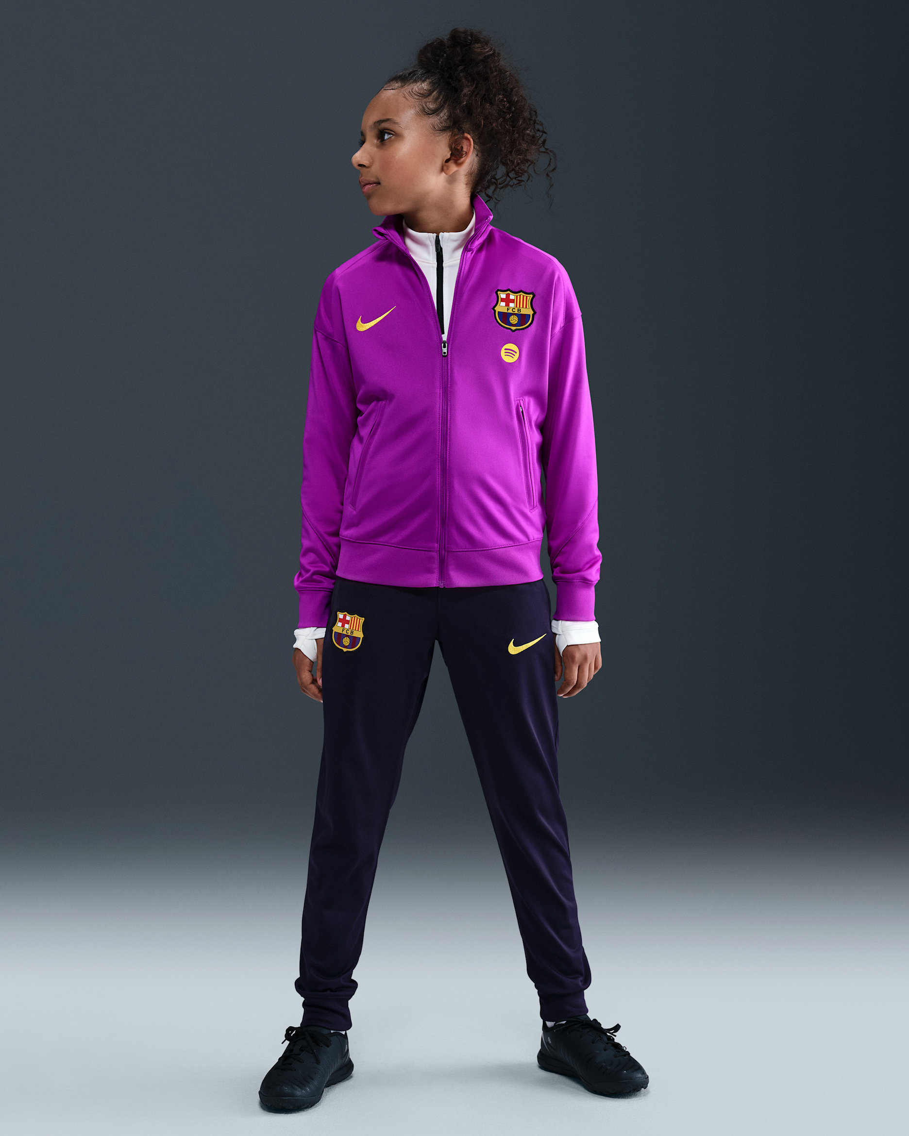 F.C. Barcelona Strike Older Kids' Nike Dri-FIT Football Knit Tracksuit - Vivid Purple/Imperial Purple/Midwest Gold