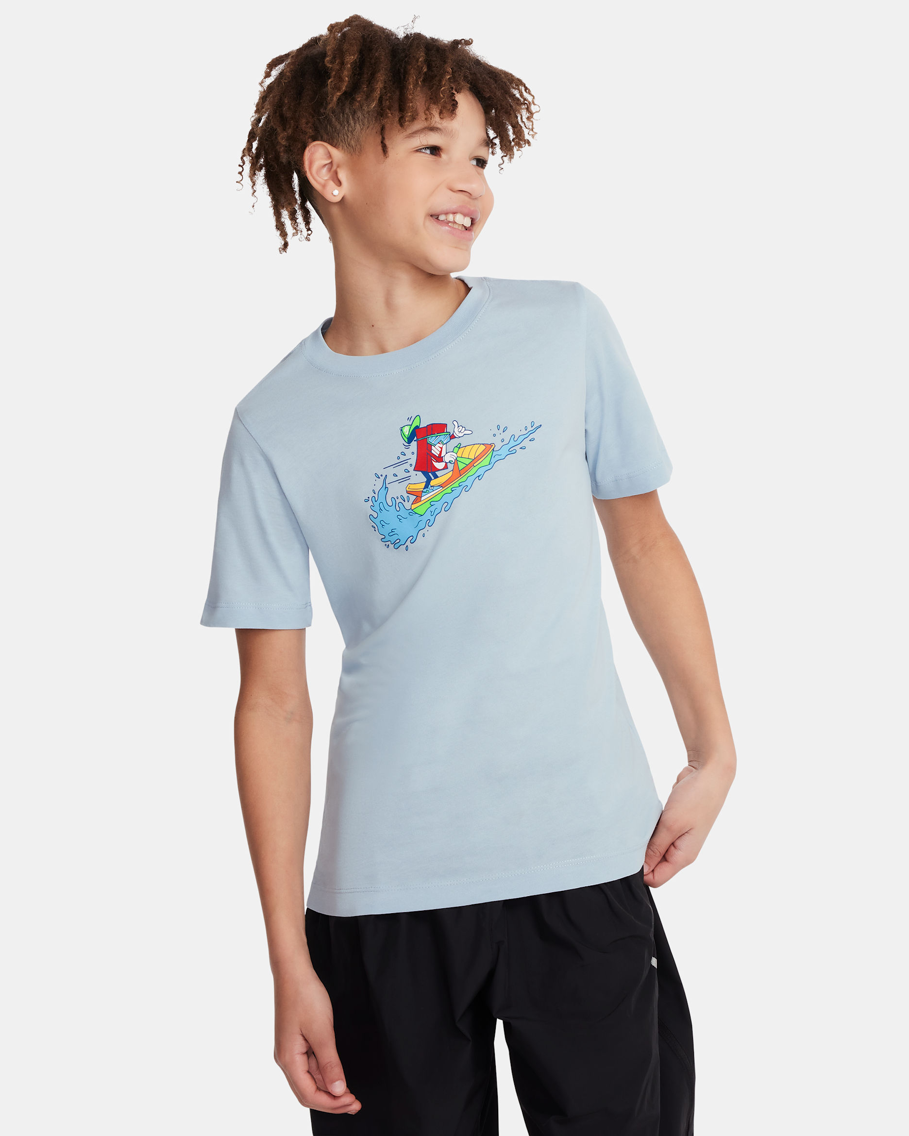 Nike Sportswear Older Kids' T-Shirt - Light Armoury Blue