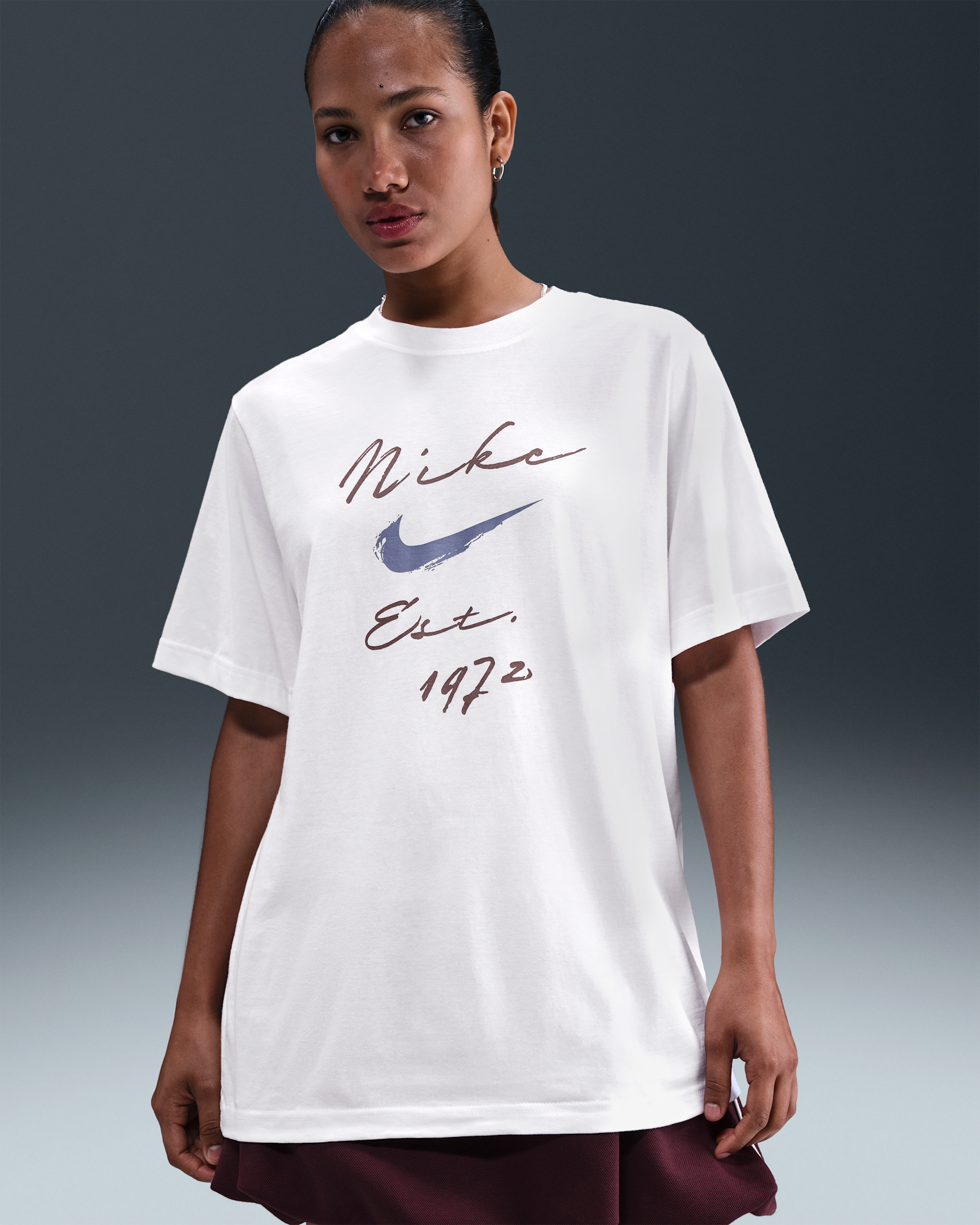 Nike Sportswear Essentials Women's Loose T-Shirt - White