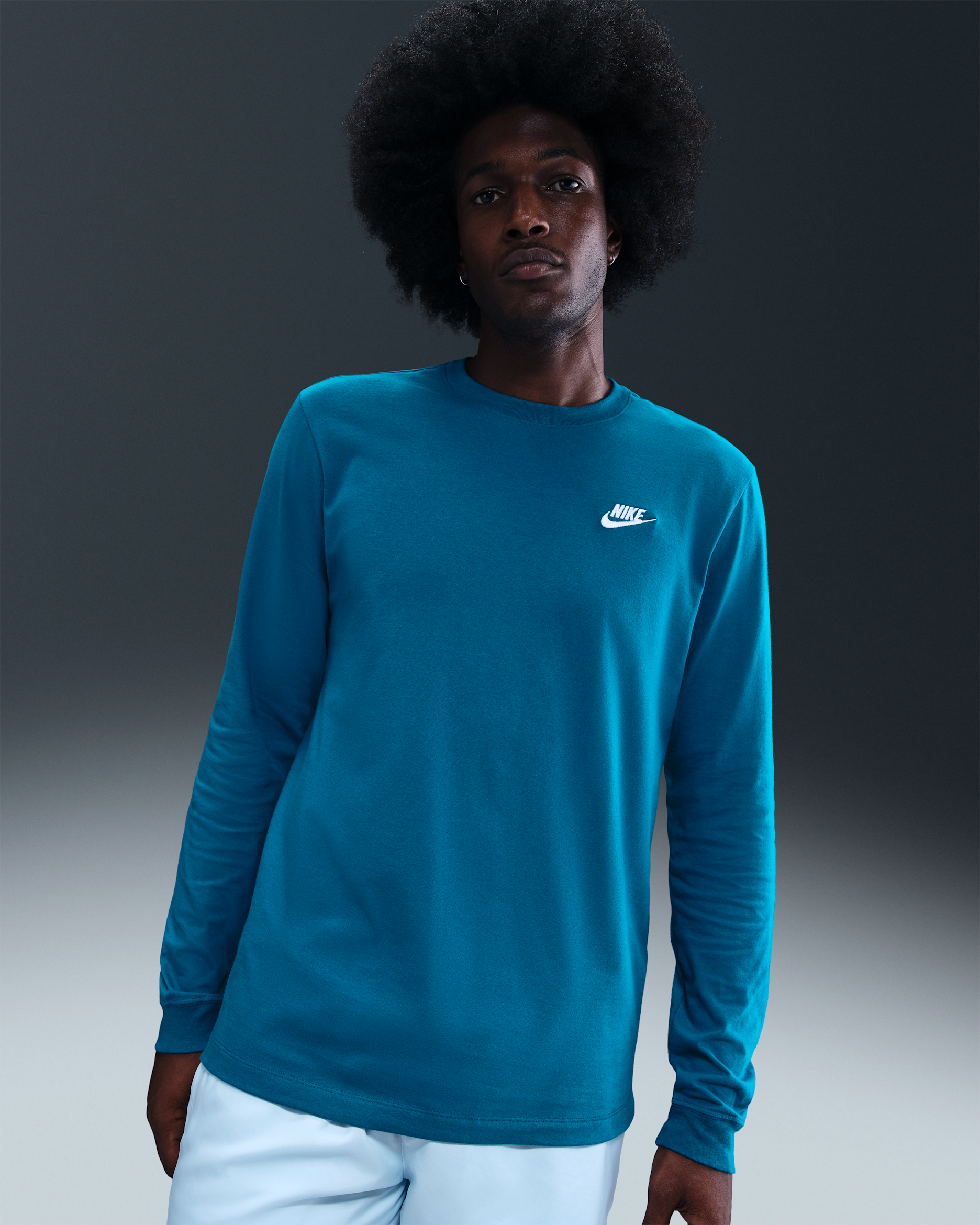 Nike Sportswear Club Men's Long-Sleeve T-Shirt - Green Abyss