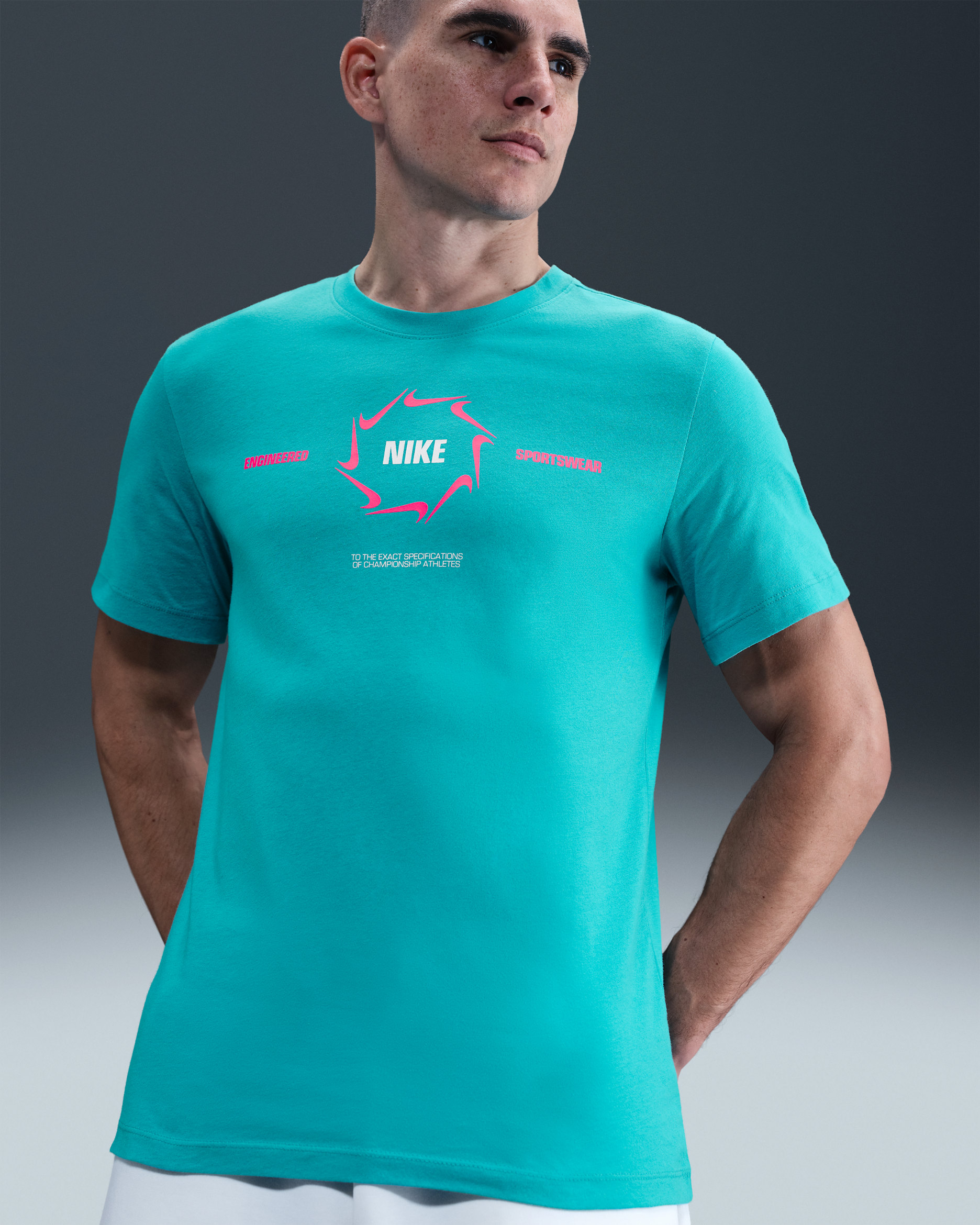 ナイキ スポーツウェア メンズ Tシャツ - ダスティーカクタス