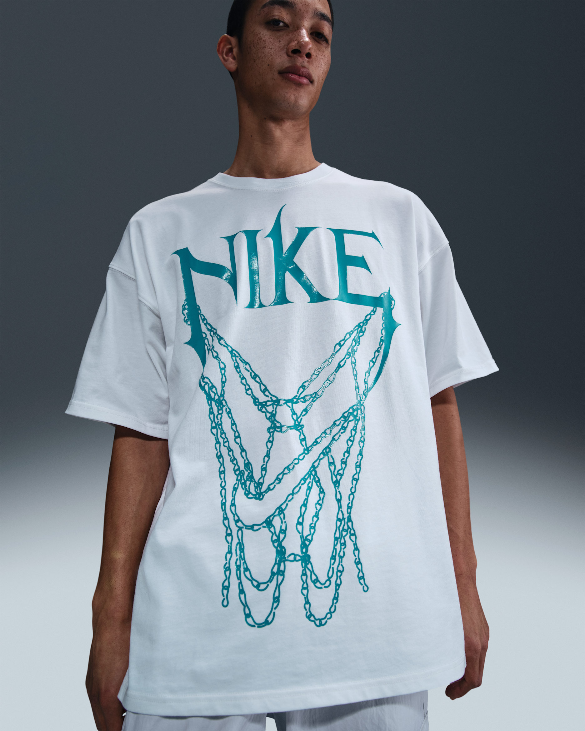 Nike Men's Basketball T-Shirt - White
