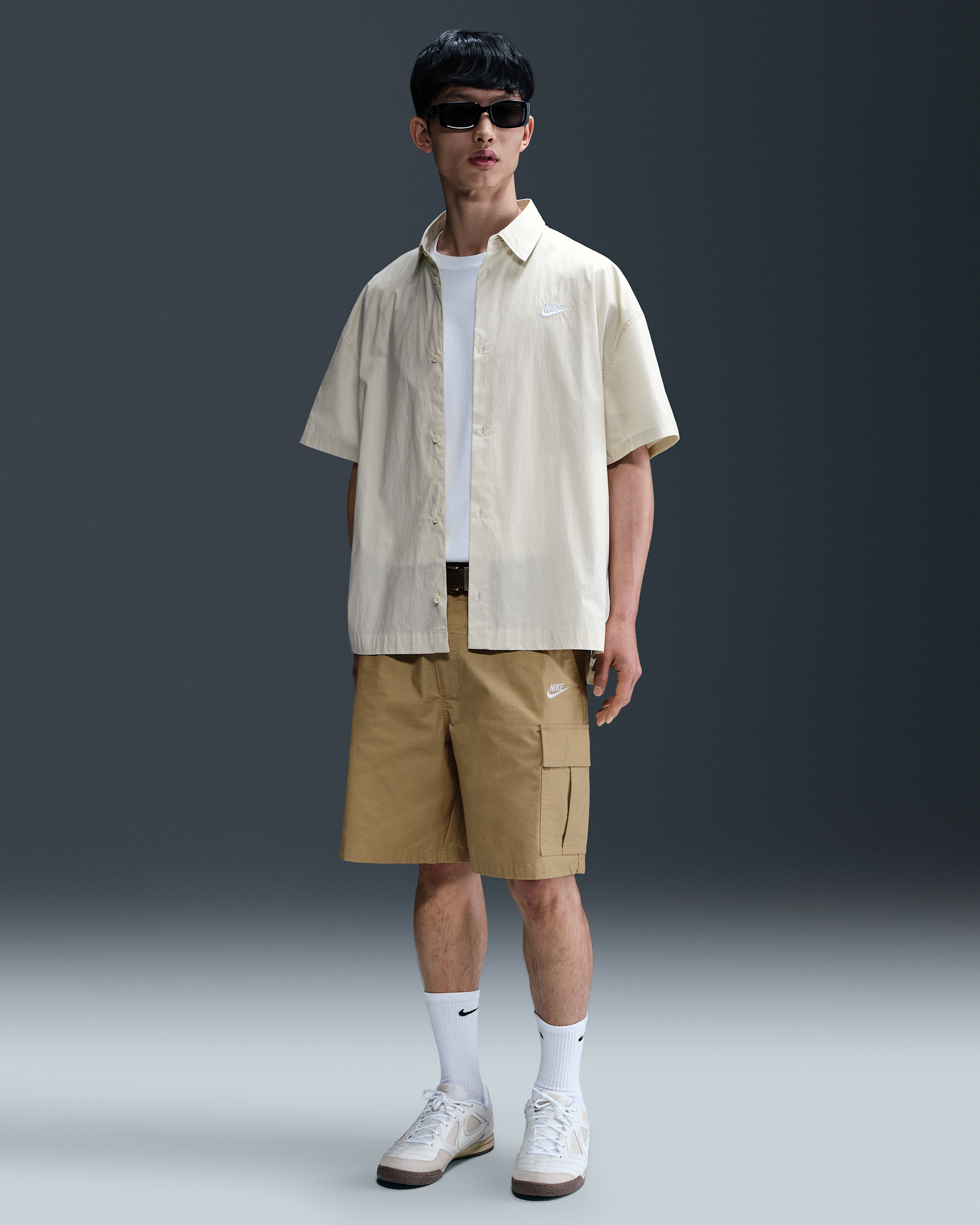 Nike Club Pantalons curts cargo de teixit Woven - Home - Parachute Beige/Blanc
