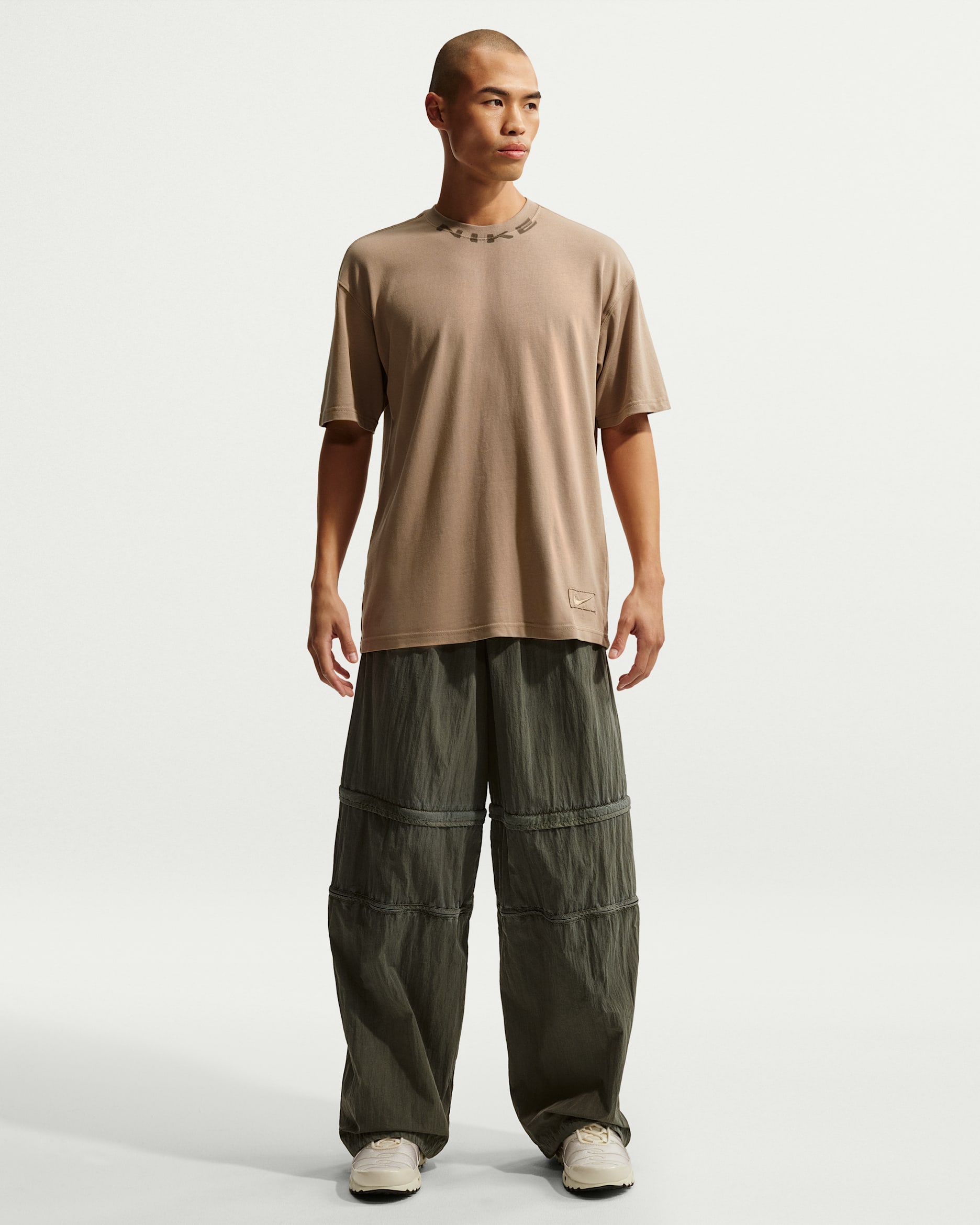 Nike Sportswear T-Shirt - Khaki