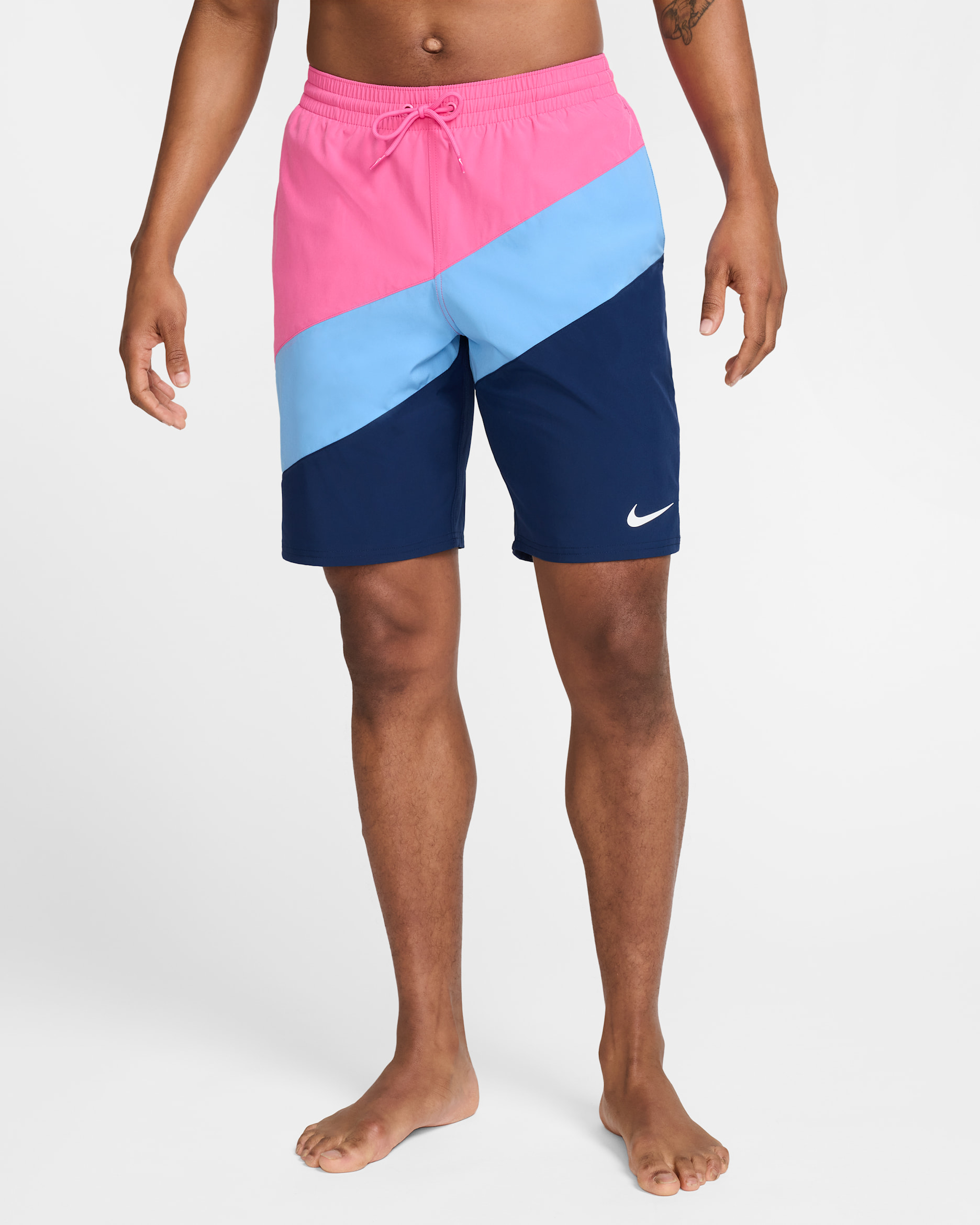 Traje de baño tipo short de voleibol de 23 cm para hombre Nike - Rosa paleta/Azul universitario/Azul marino medianoche/Blanco