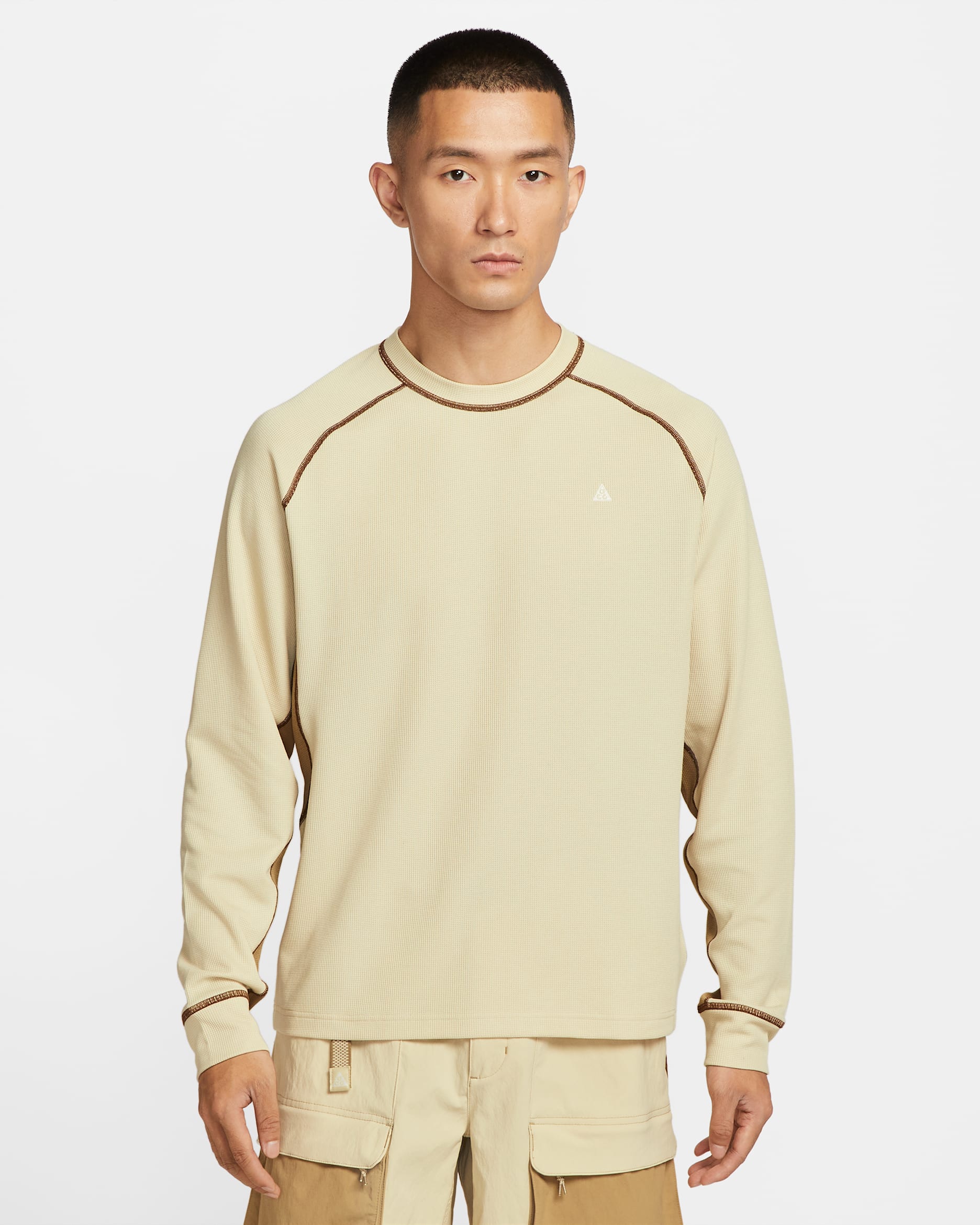 나이키 ACG '치나티' 남성 드라이 핏 ADV 긴팔 탑 - 라이트 카키/파라슈트 베이지/모스우드 브라운/서밋 화이트