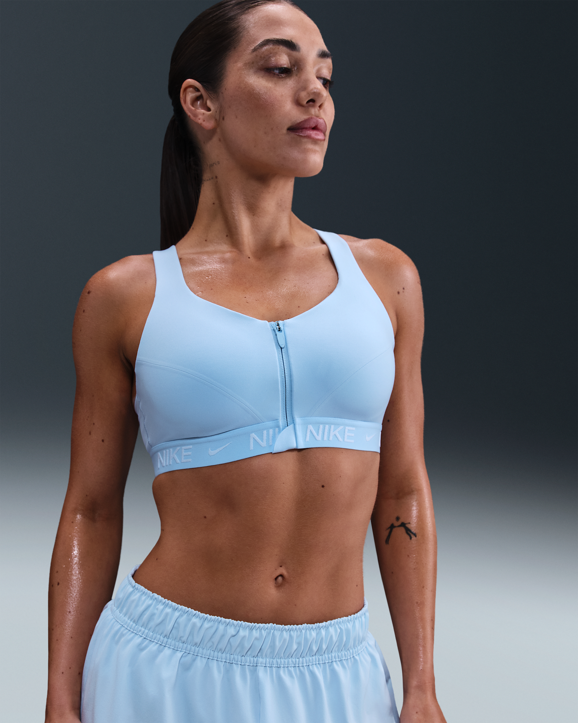 Nike Indy High-Support Women's Padded Front-Zip Sports Bra - Celestine Blue