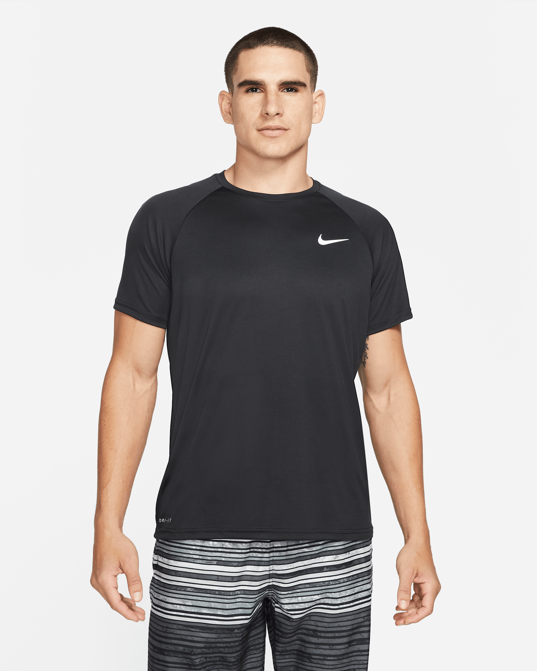 Nike Essential Men's Short-Sleeve Hydroguard Swim Shirt - Black