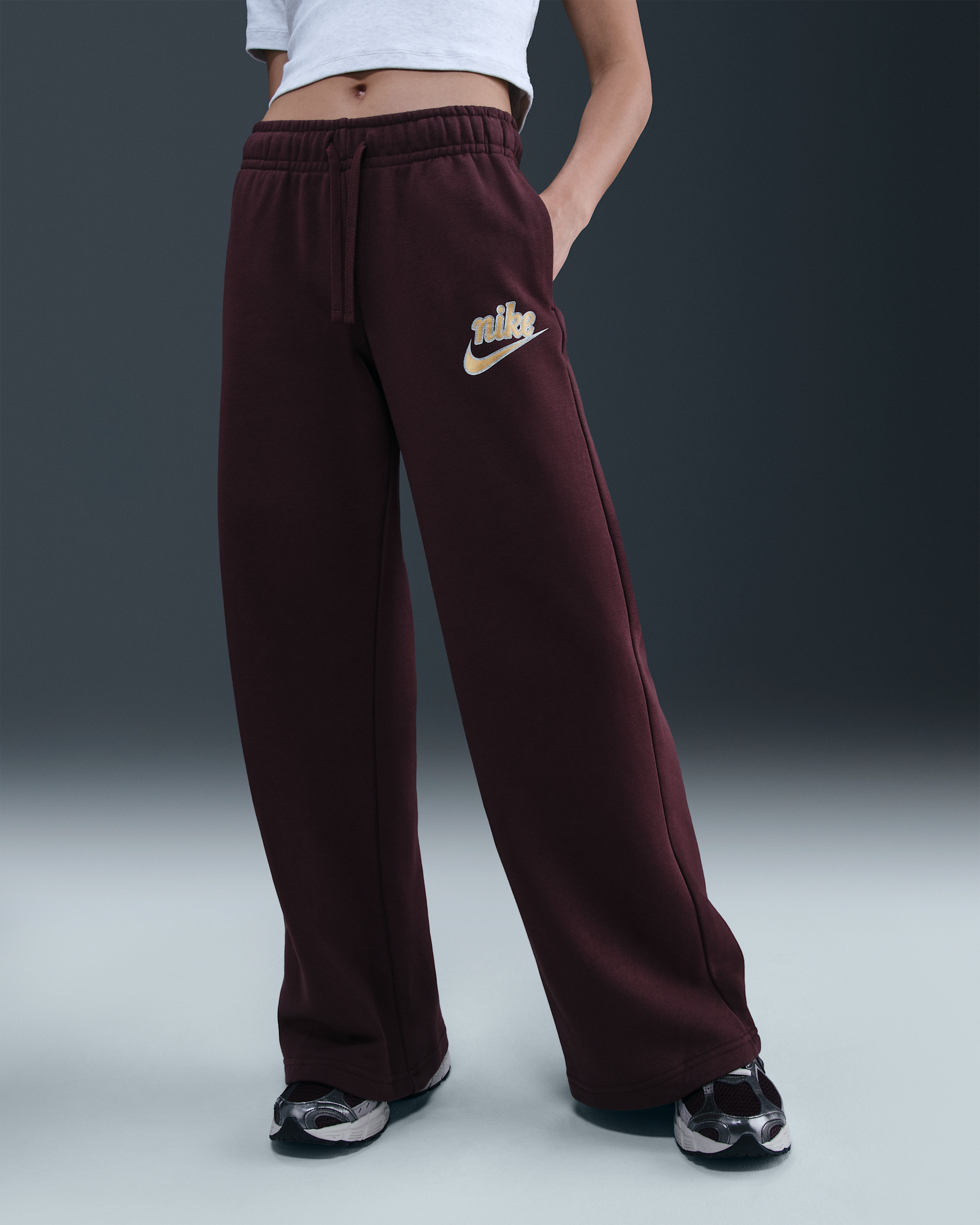 Nike Sportswear Club Fleece Women's Mid-Rise Wide-Leg Pants