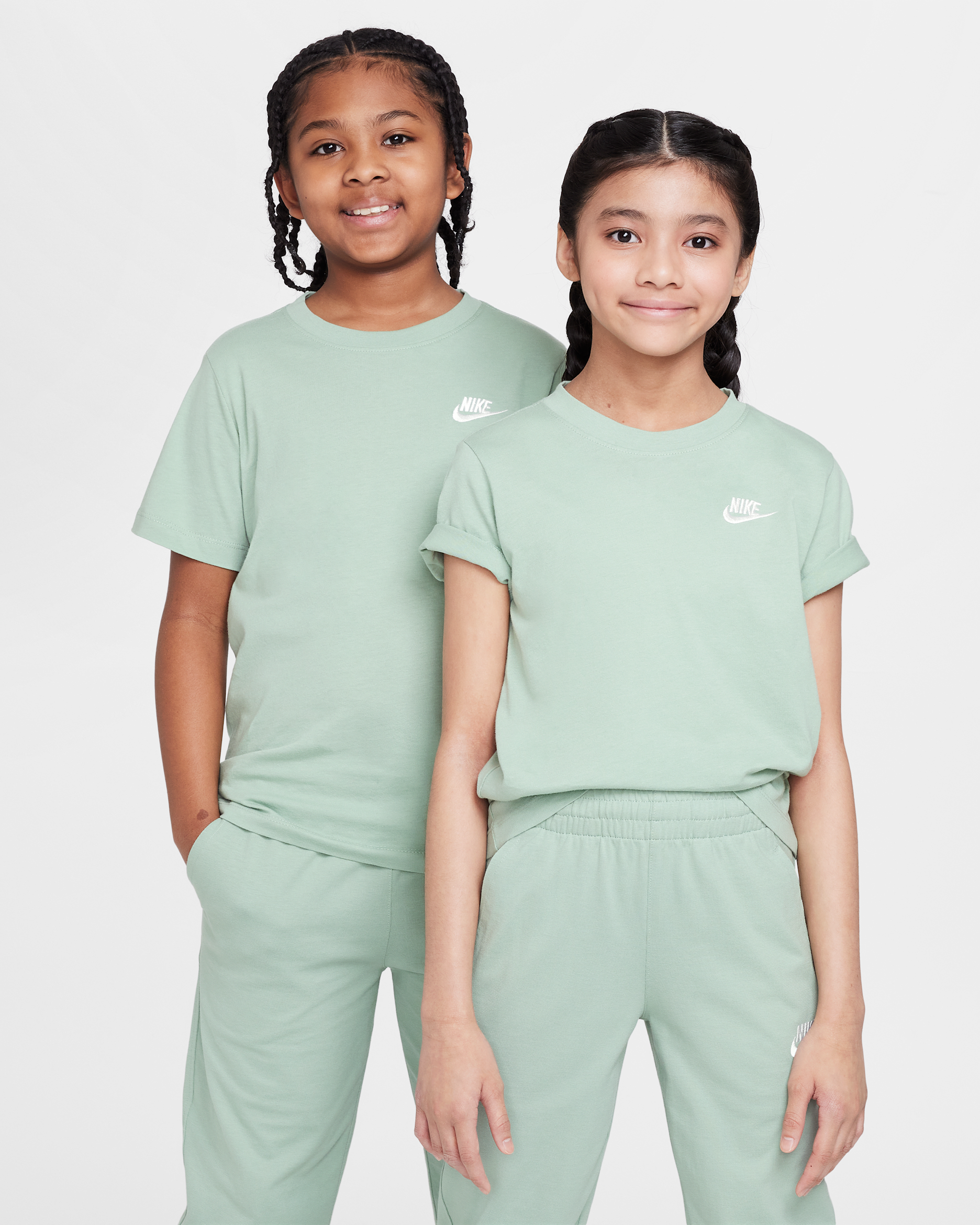 Nike Sportswear 大童 T 恤 - Steam