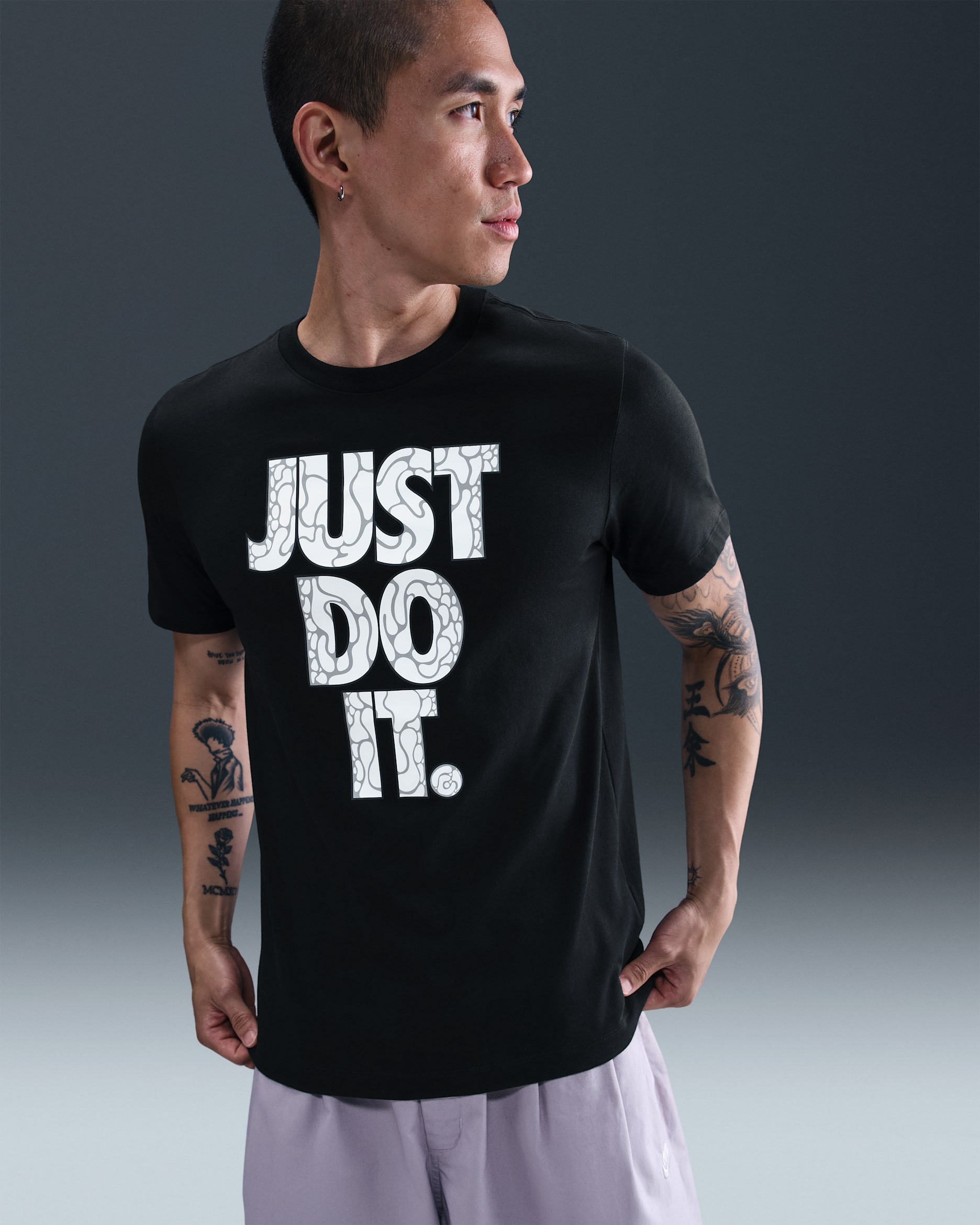 Nike Sportswear Men's T-Shirt - Black
