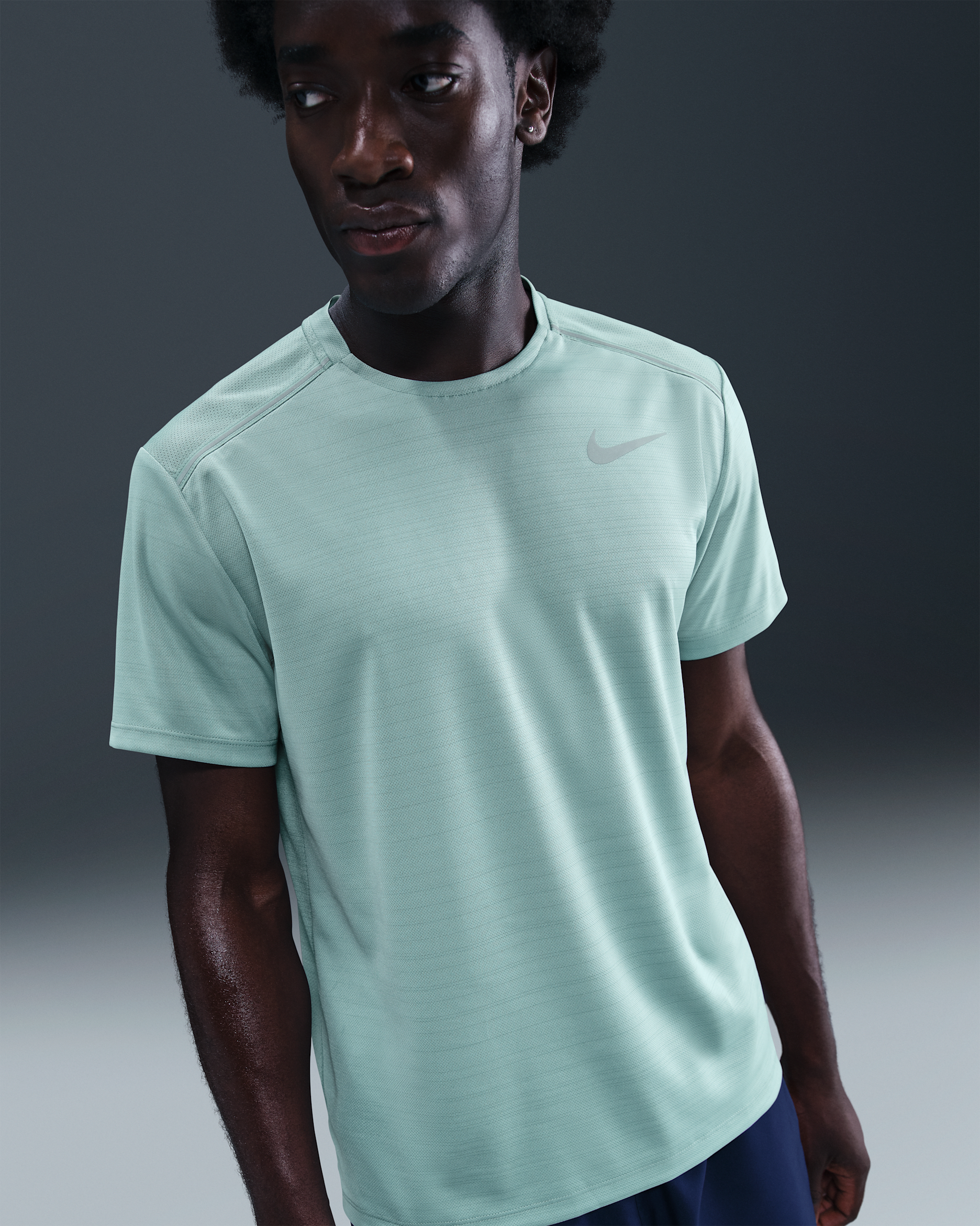 Nike Miler kortermet løpeoverdel til herre - Cannon